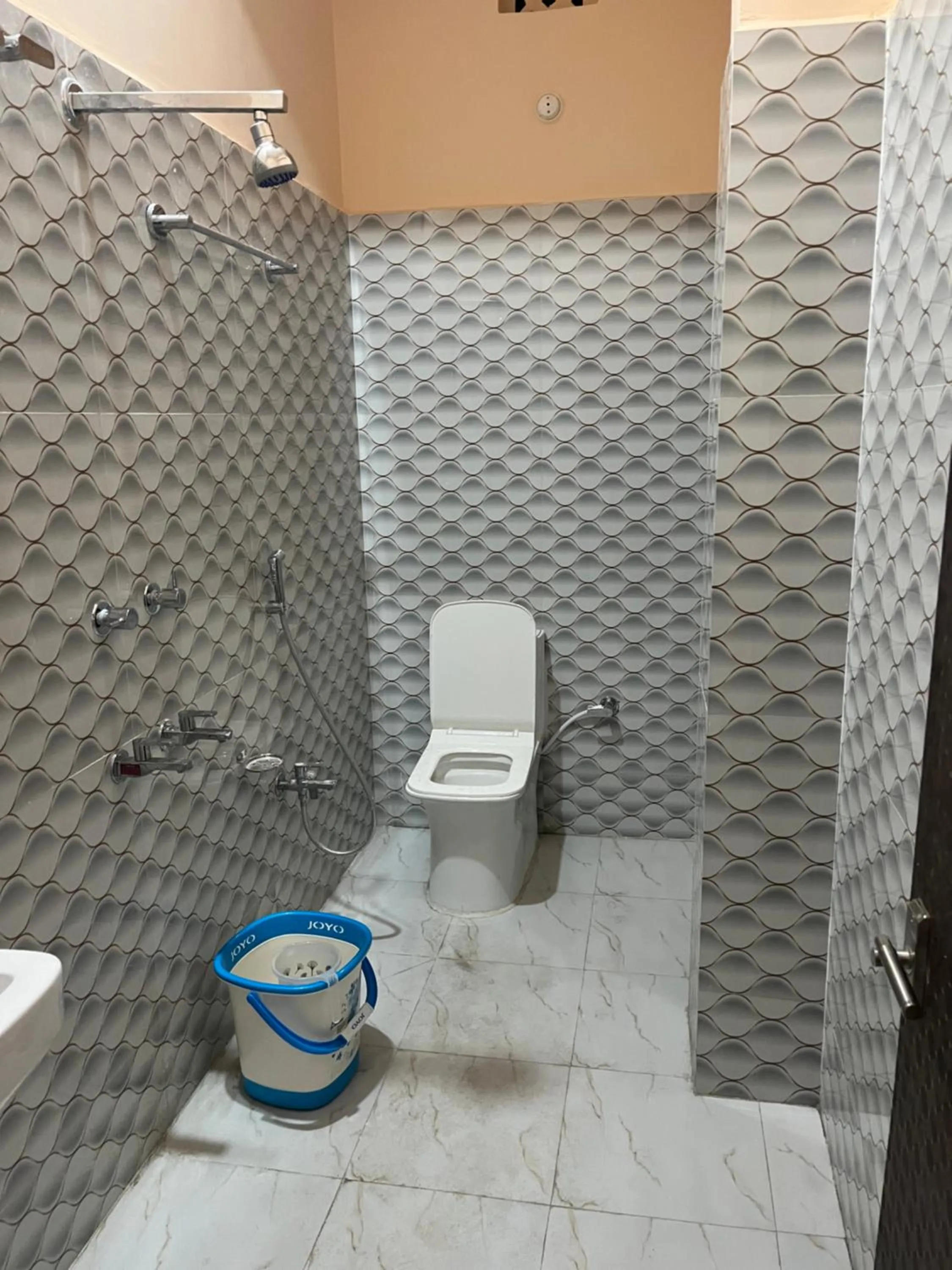 Hotel Krishna Paradise