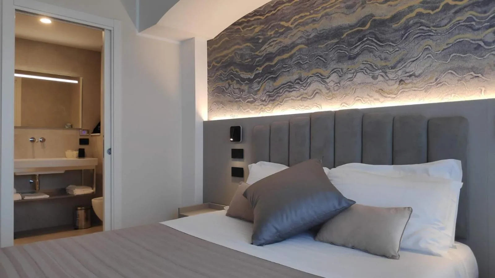 Bed in Hotel Ascot Riccione