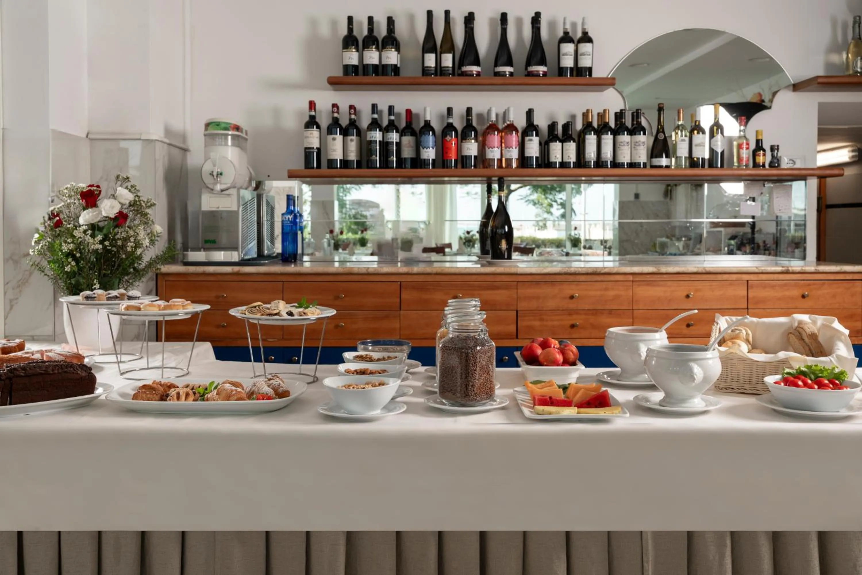 Food and drinks in Hotel Ascot Riccione