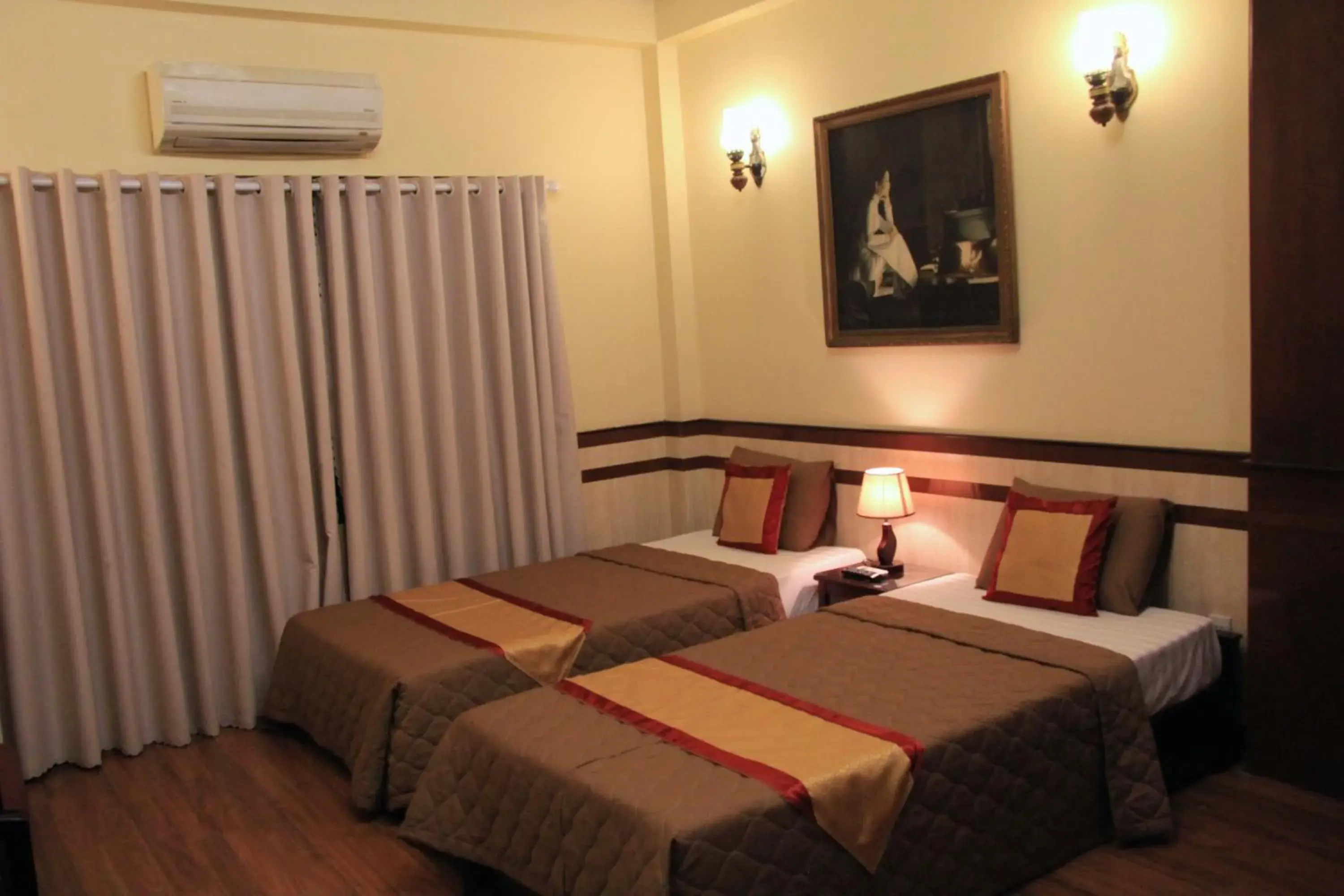 Double or Twin Room - single occupancy in Bi Saigon Hotel Double or Twin Room - single occupancy in Bi Saigon Hotel