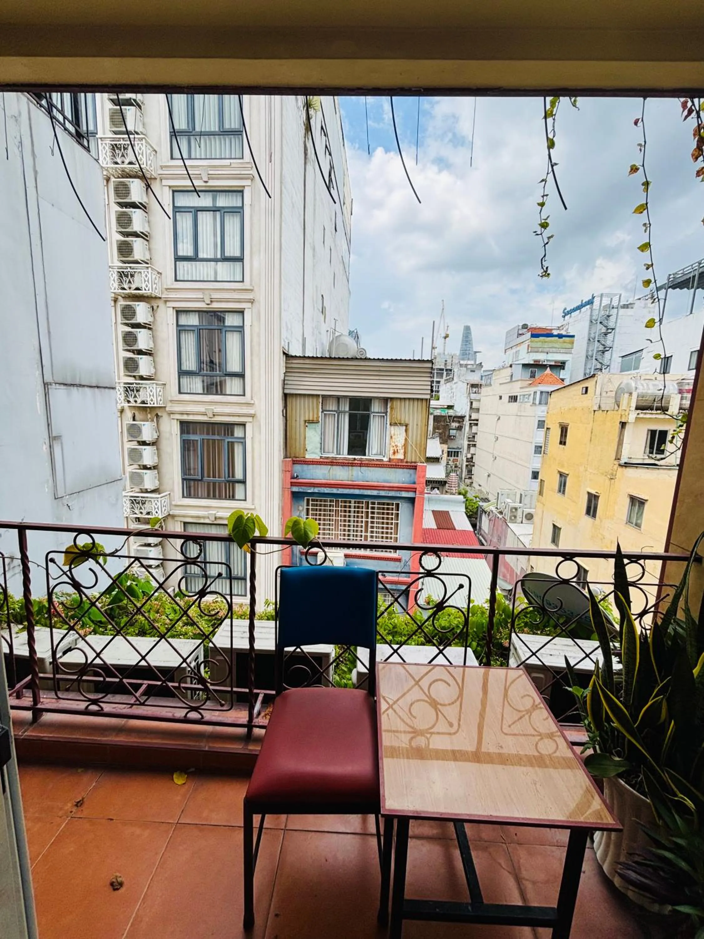 Bi Saigon Hotel