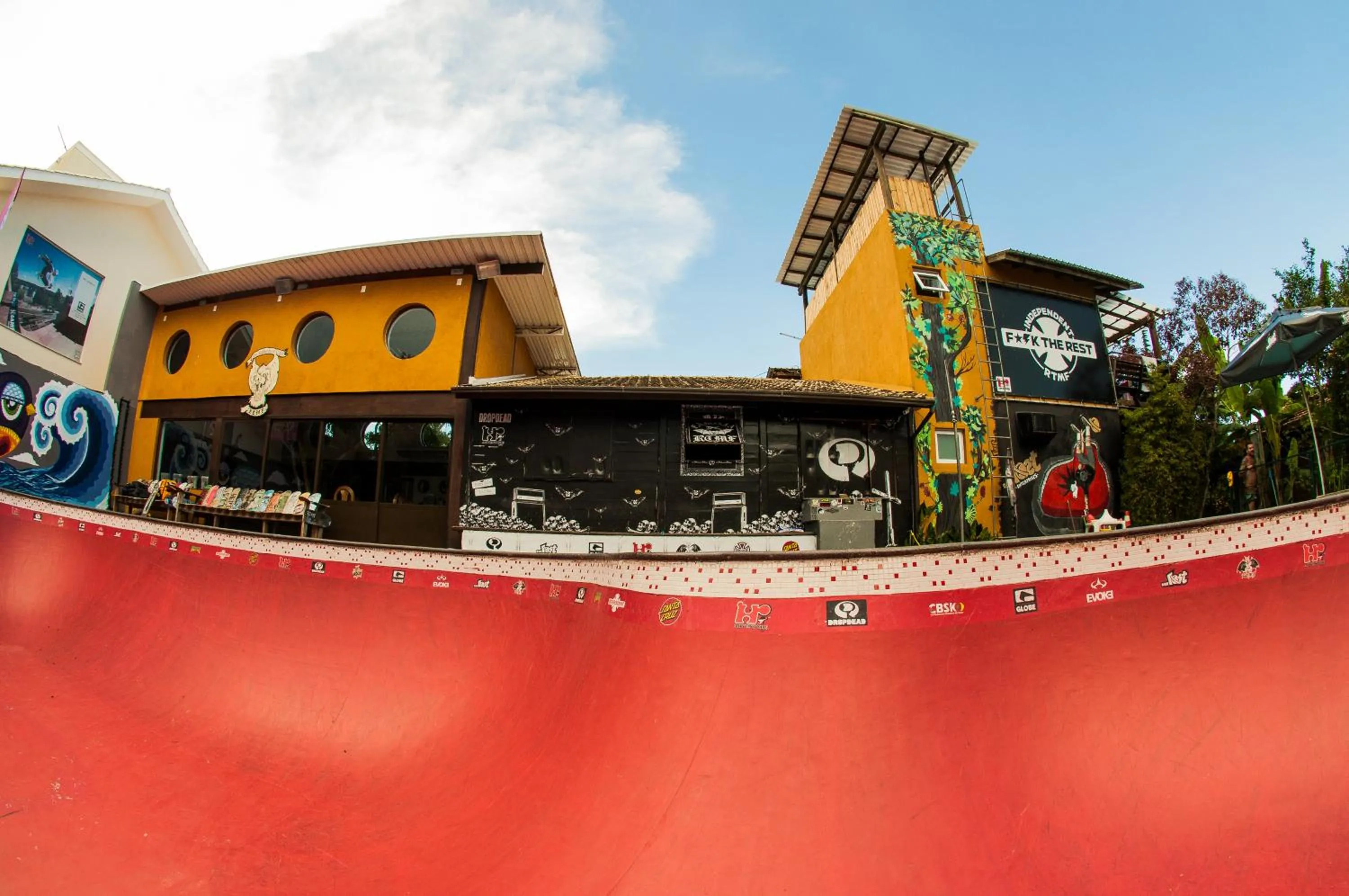 Facade/entrance in Hi Adventure