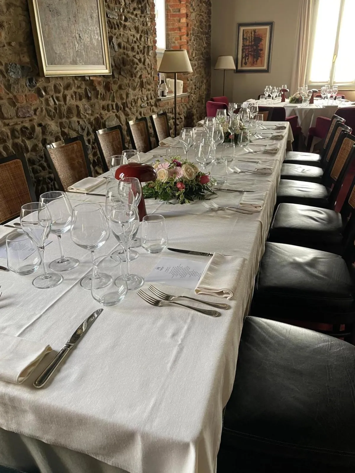 LEAR • Dining Club