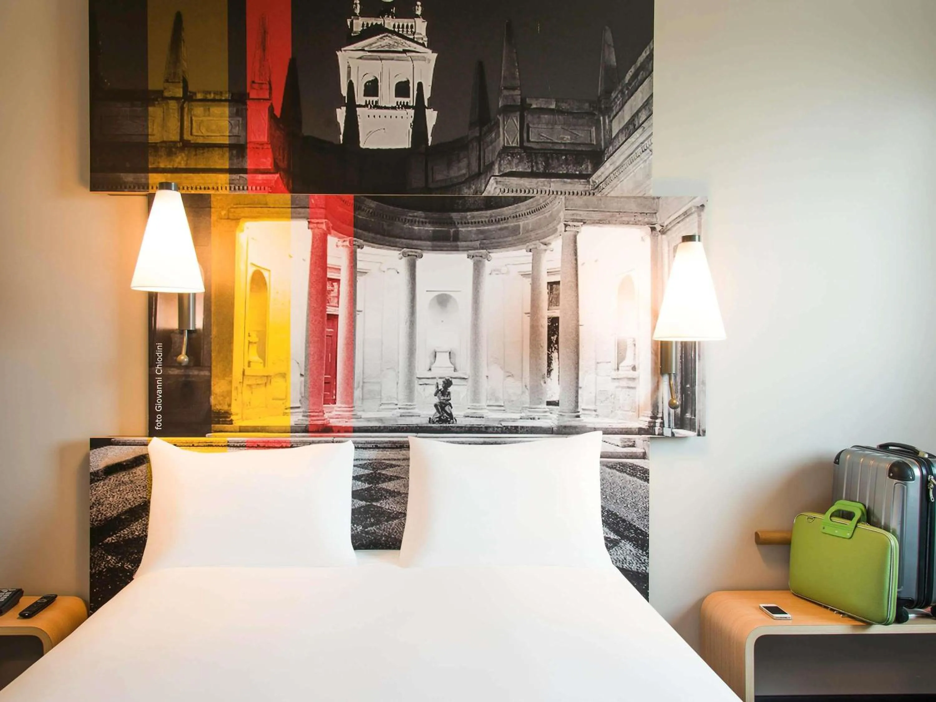 Bedroom, Bed in Ibis Milano Fiera