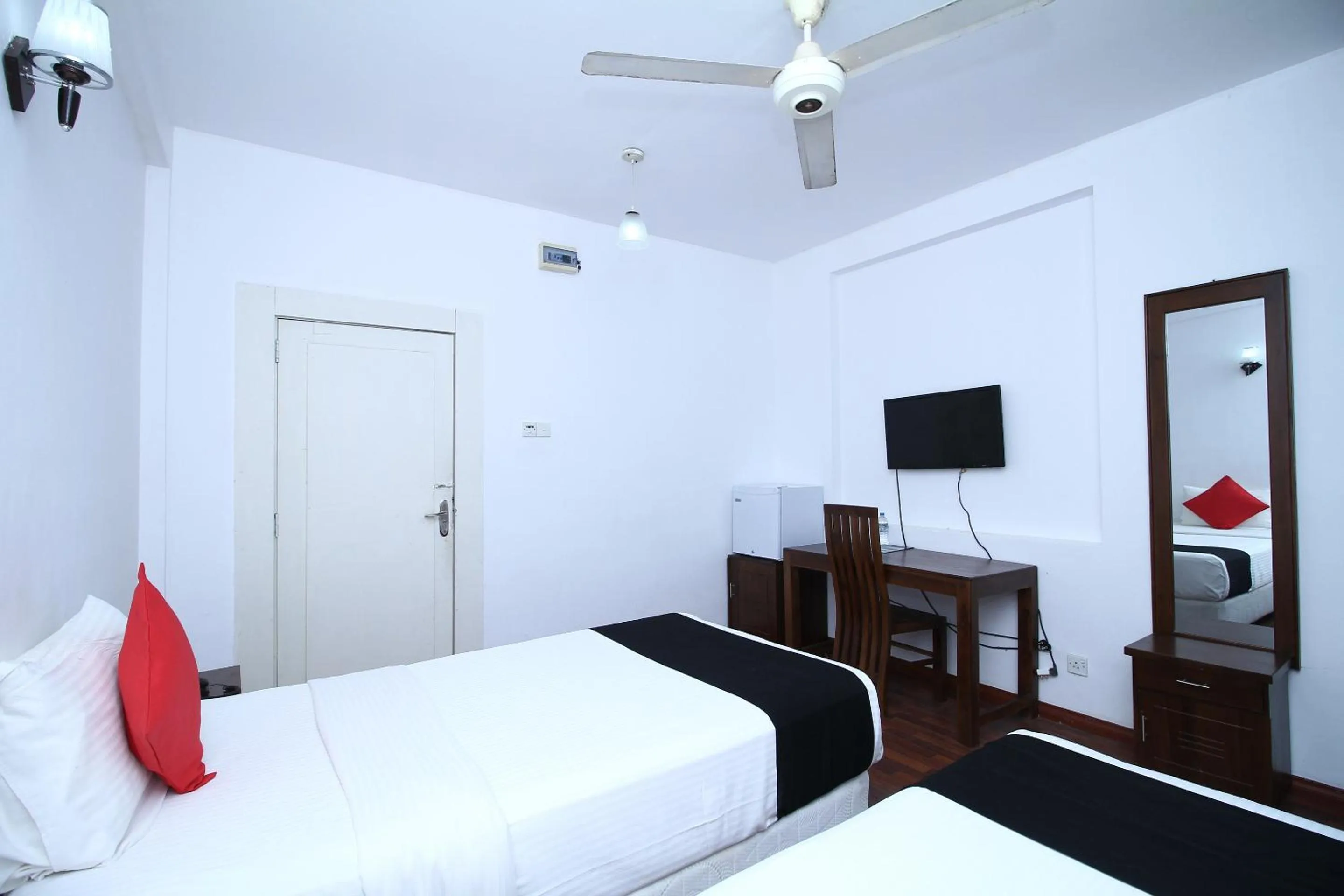 Bedroom in Royal Castle Hotel