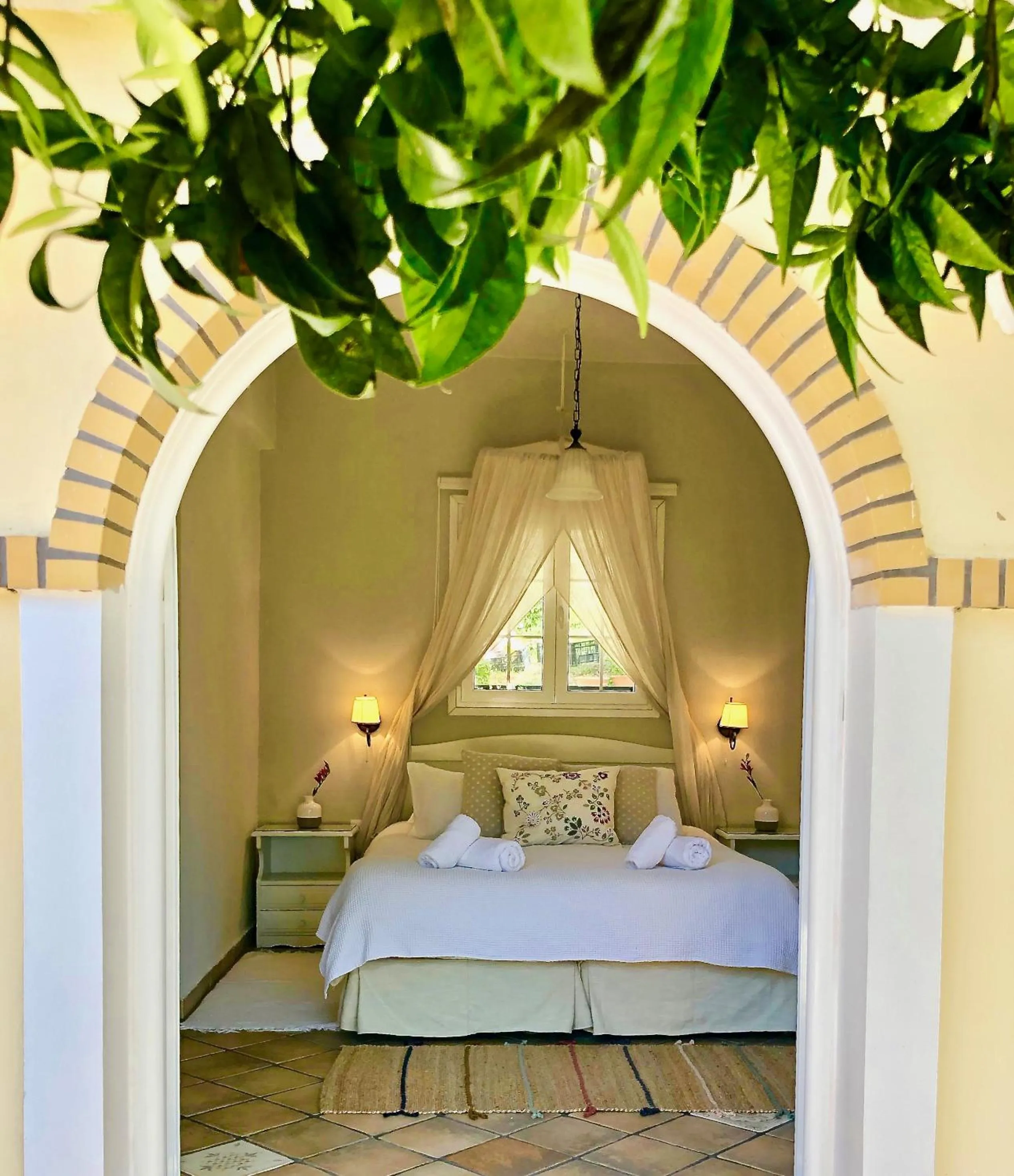 Bed in Sebastian's - Agios Gordios Beach