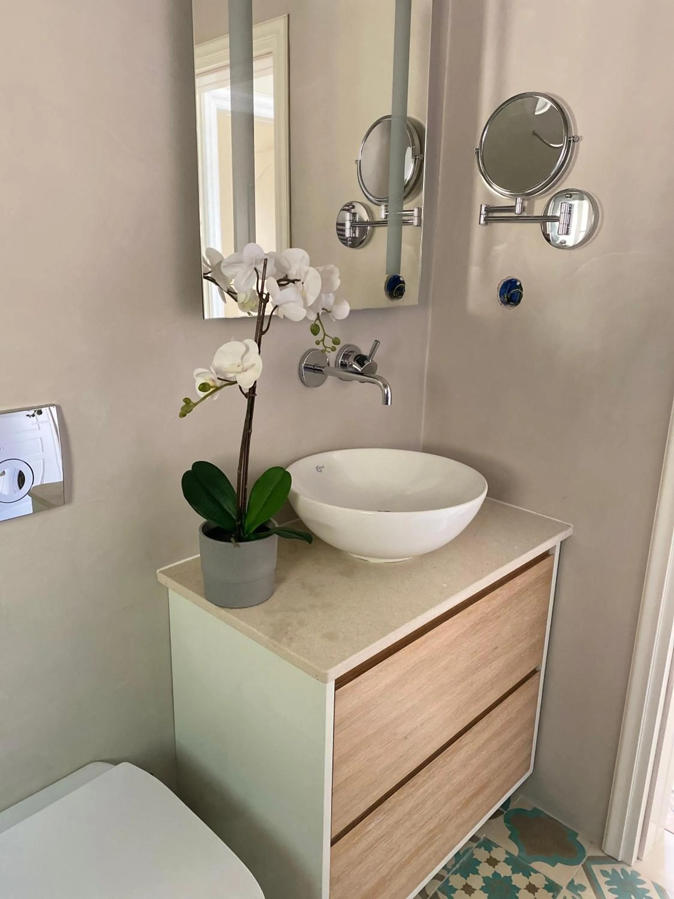 Bathroom in Sebastian's - Agios Gordios Beach