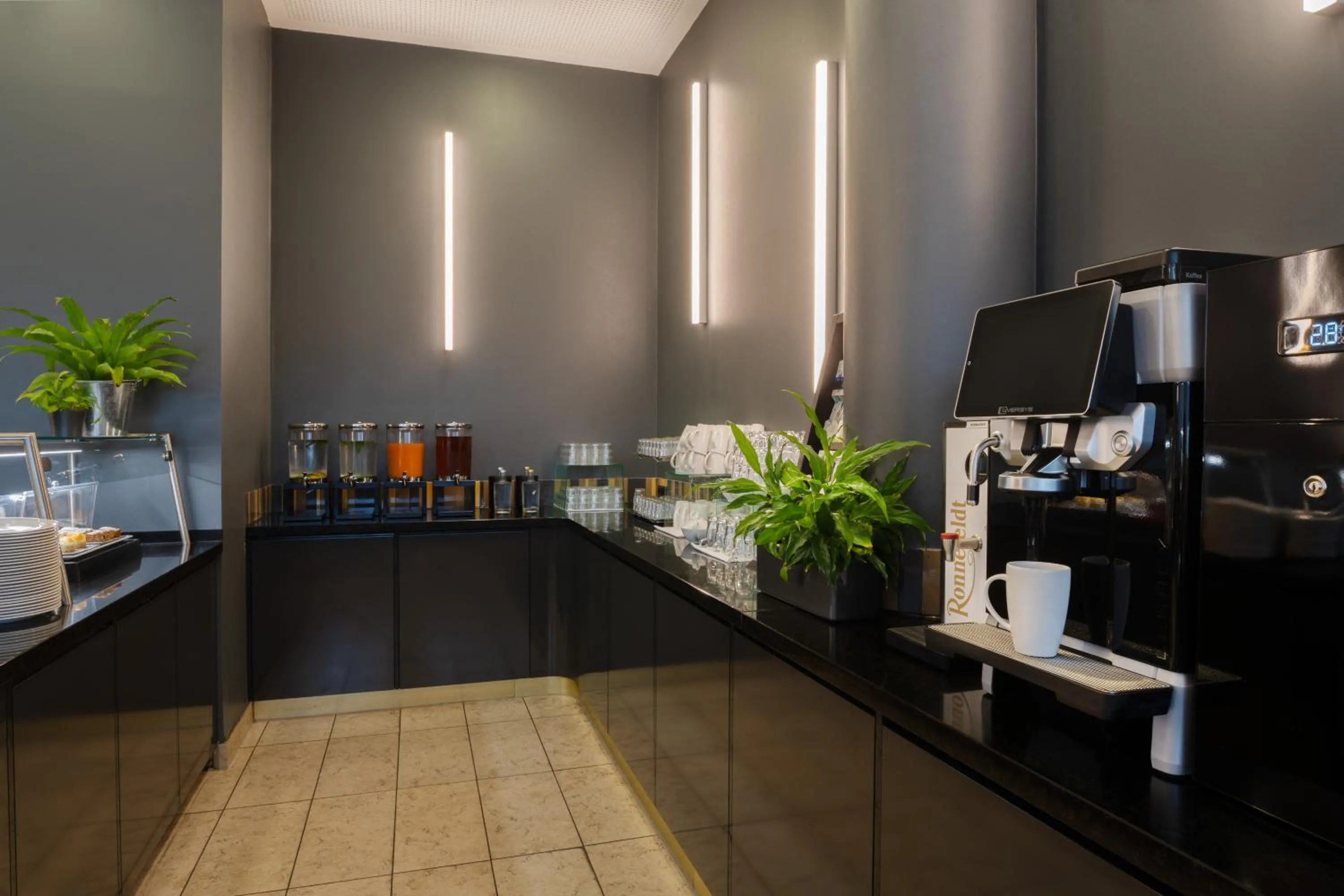 Coffee/tea facilities in INNSiDE by Meliá Wolfsburg