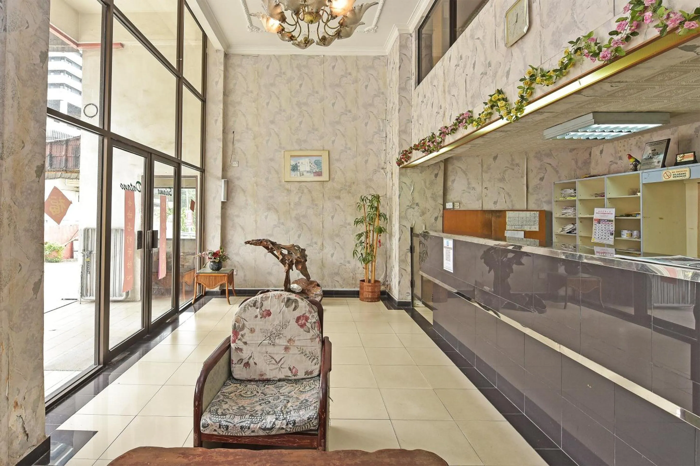 Lobby or reception in Hotel O Villa De Rose