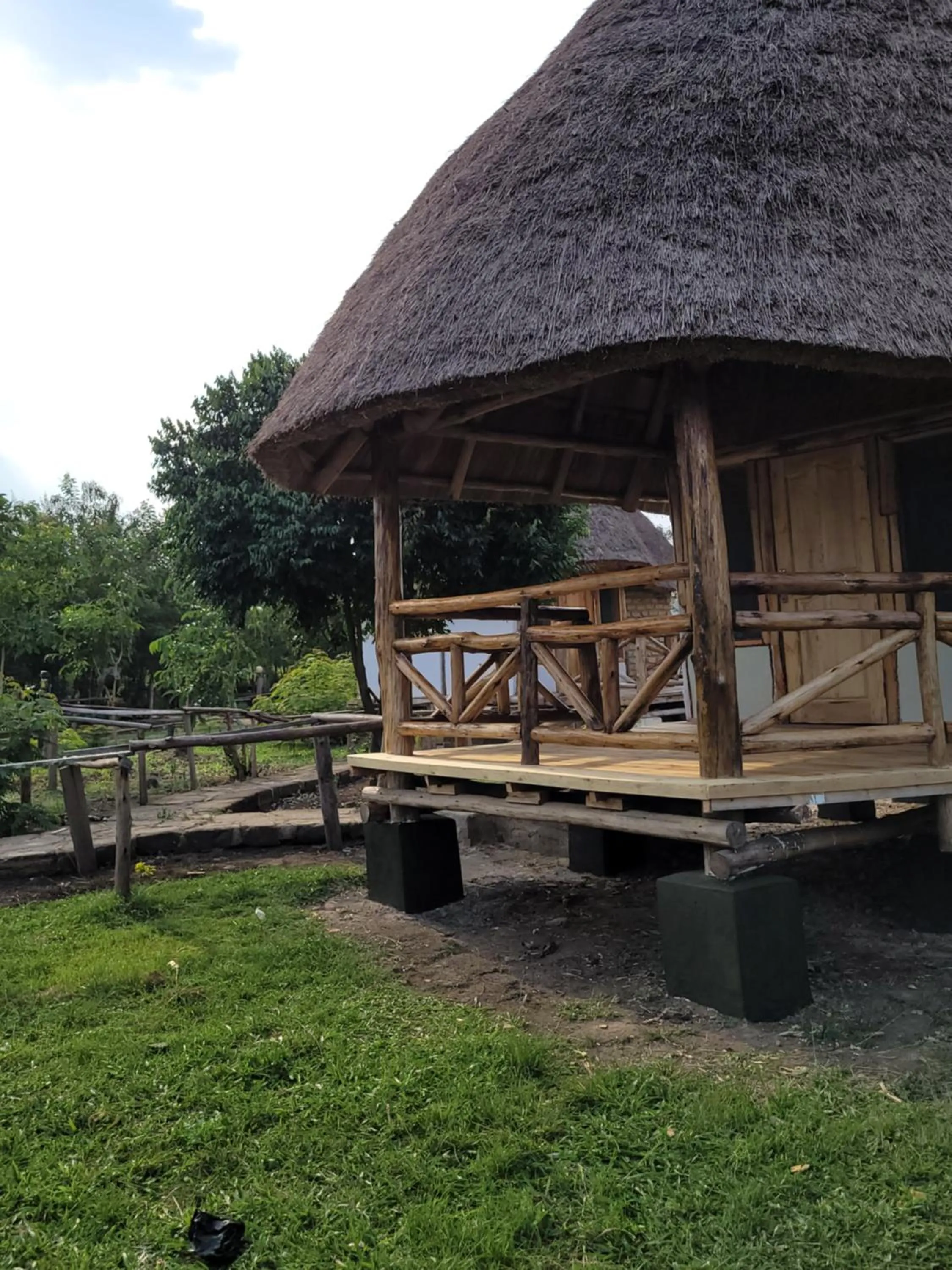 Property building in Songbird Safari Lodge & Campsite