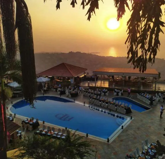 The Country Lodge Hotel