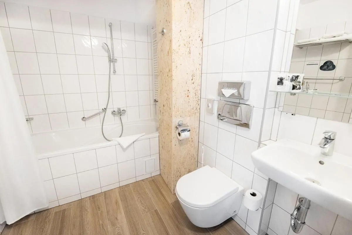 Bathroom in Mercure Opole