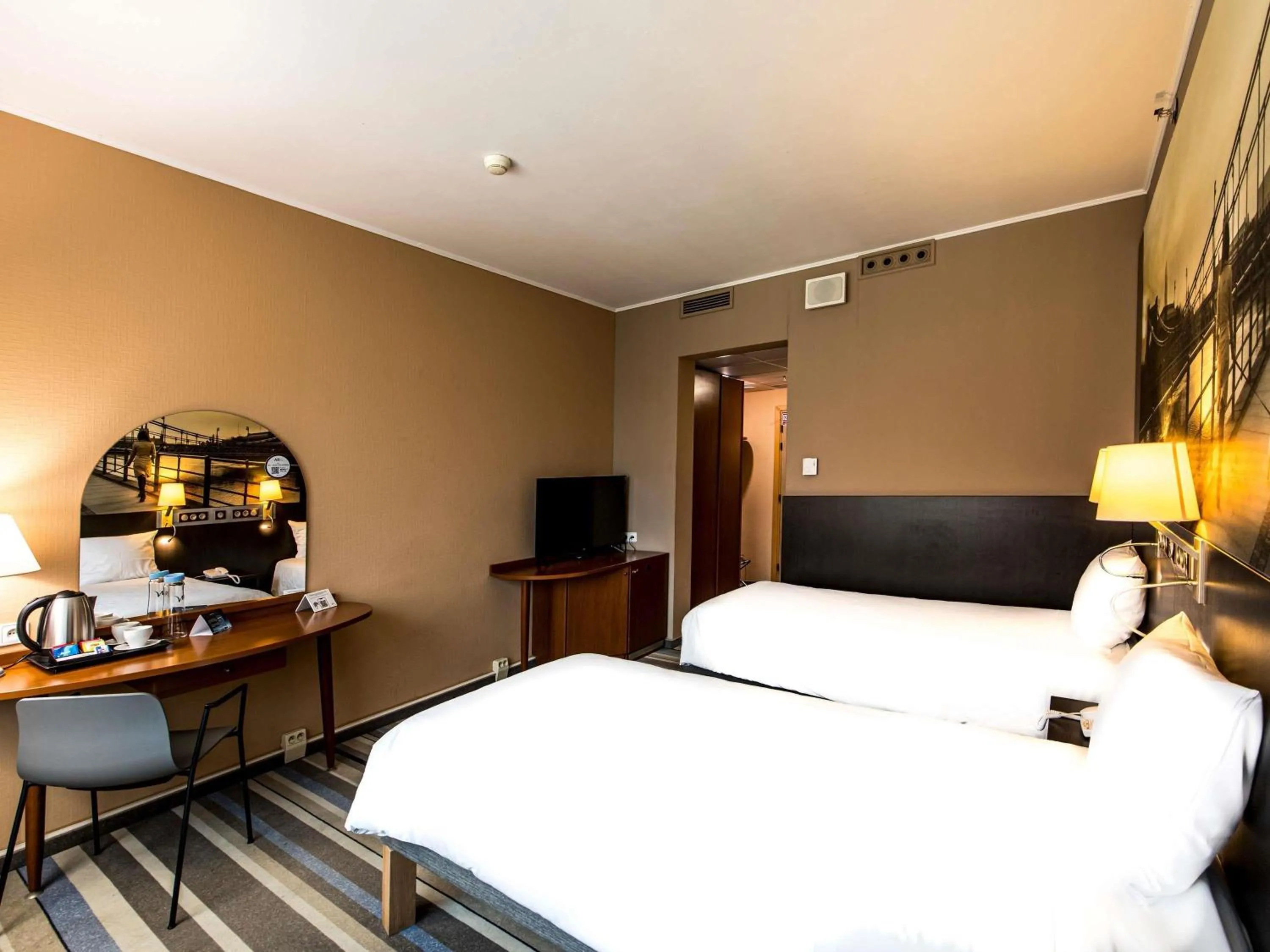 Bedroom, Bed in Mercure Wrocław Centrum