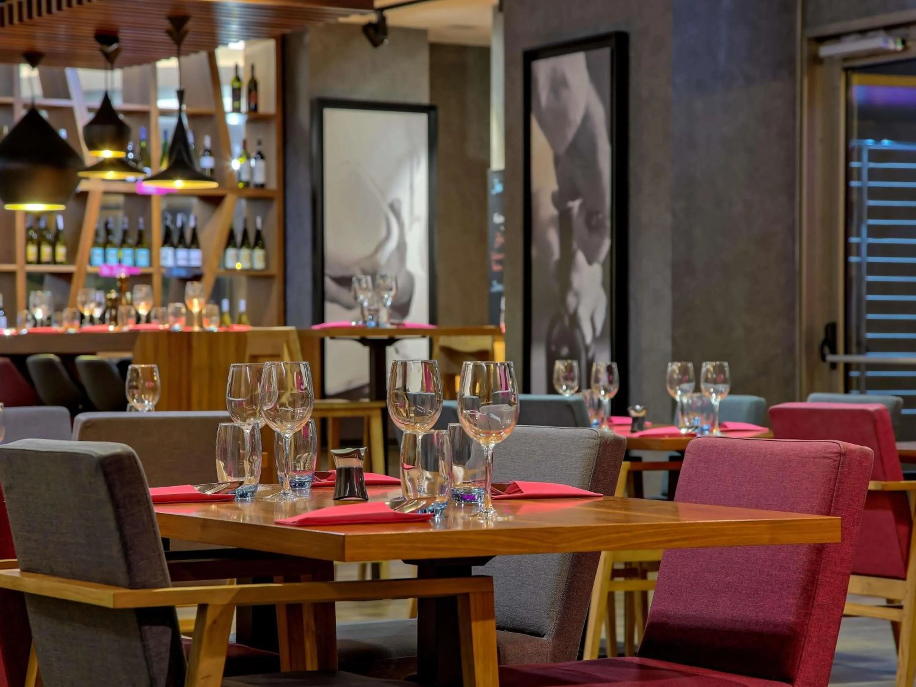 Restaurant/places to eat in Mercure Wrocław Centrum