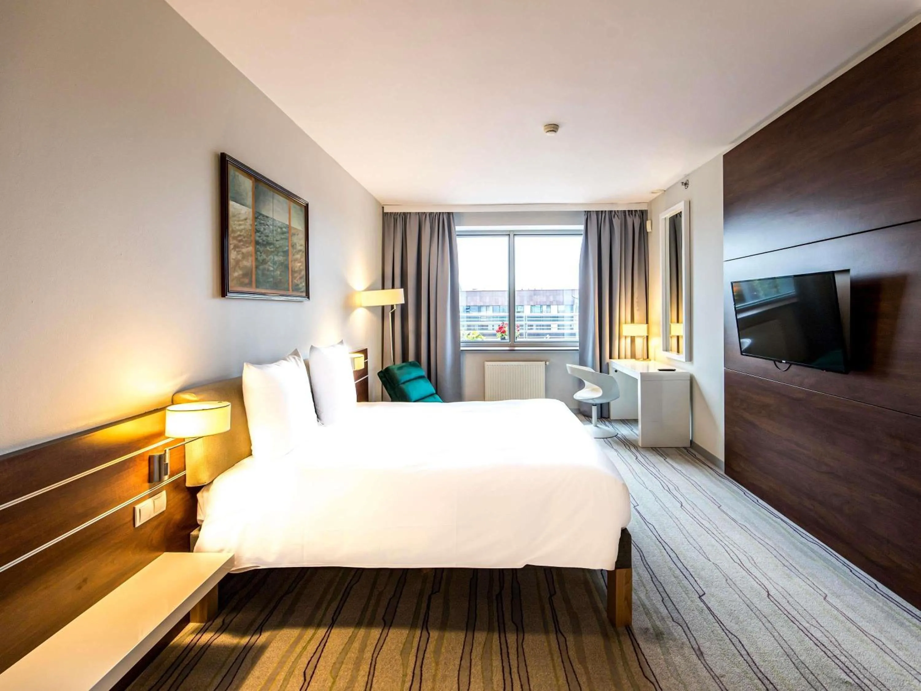 Bedroom, Bed in Mercure Wrocław Centrum