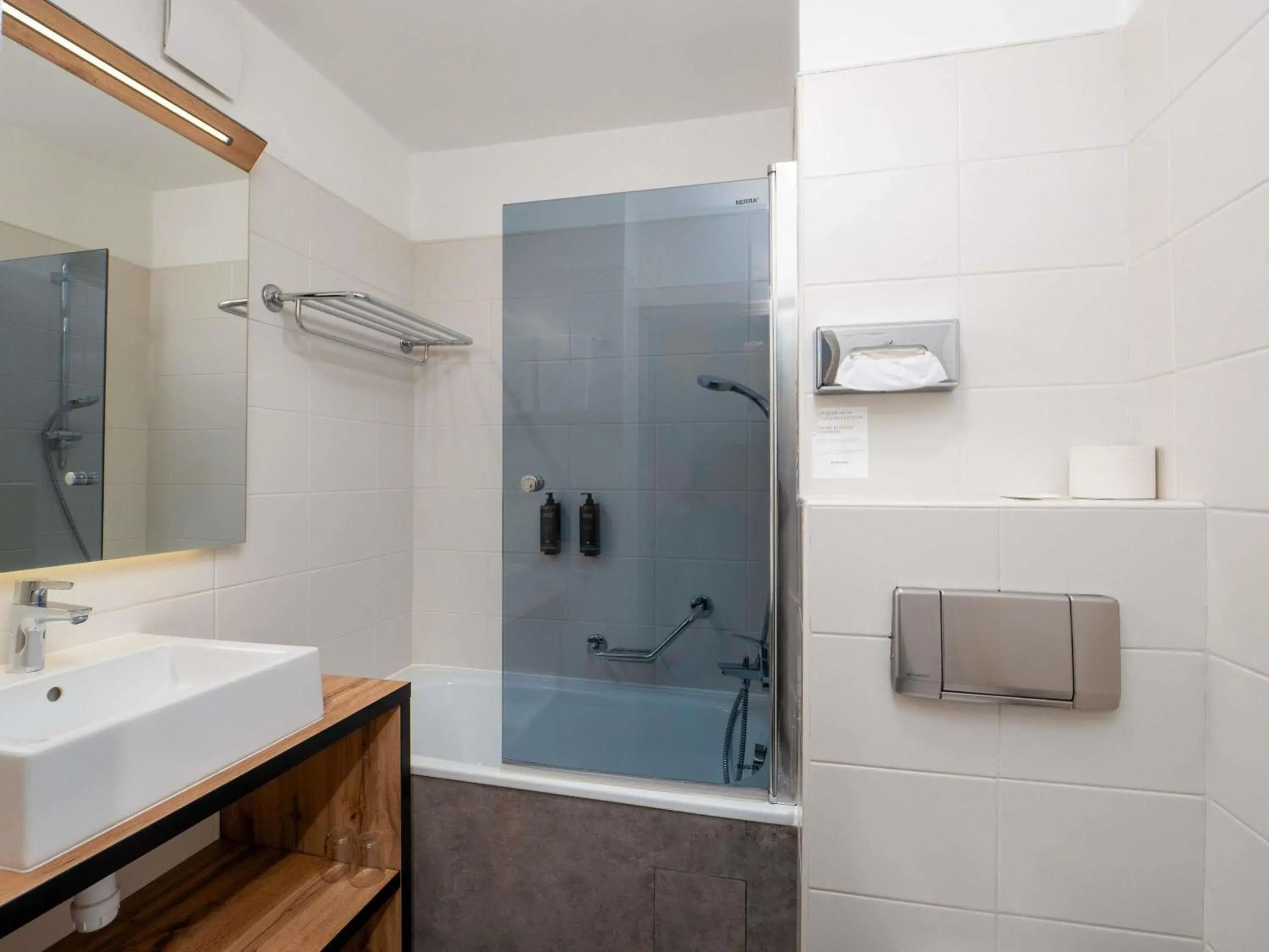 Twin Room in Mercure Czestochowa Centrum Twin Room in Mercure Czestochowa Centrum