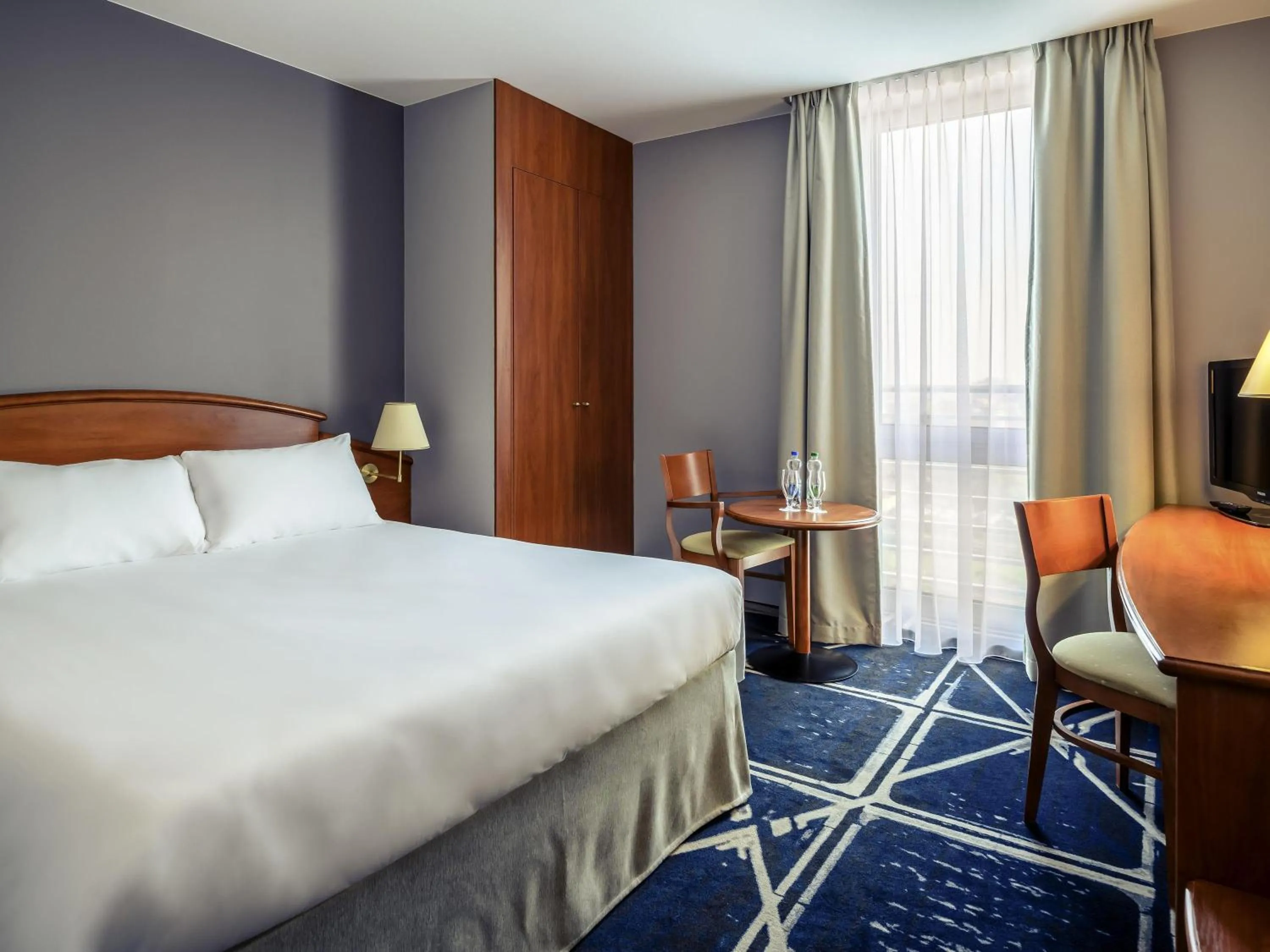 Bedroom, Bed in Hotel Mercure Poznań Centrum