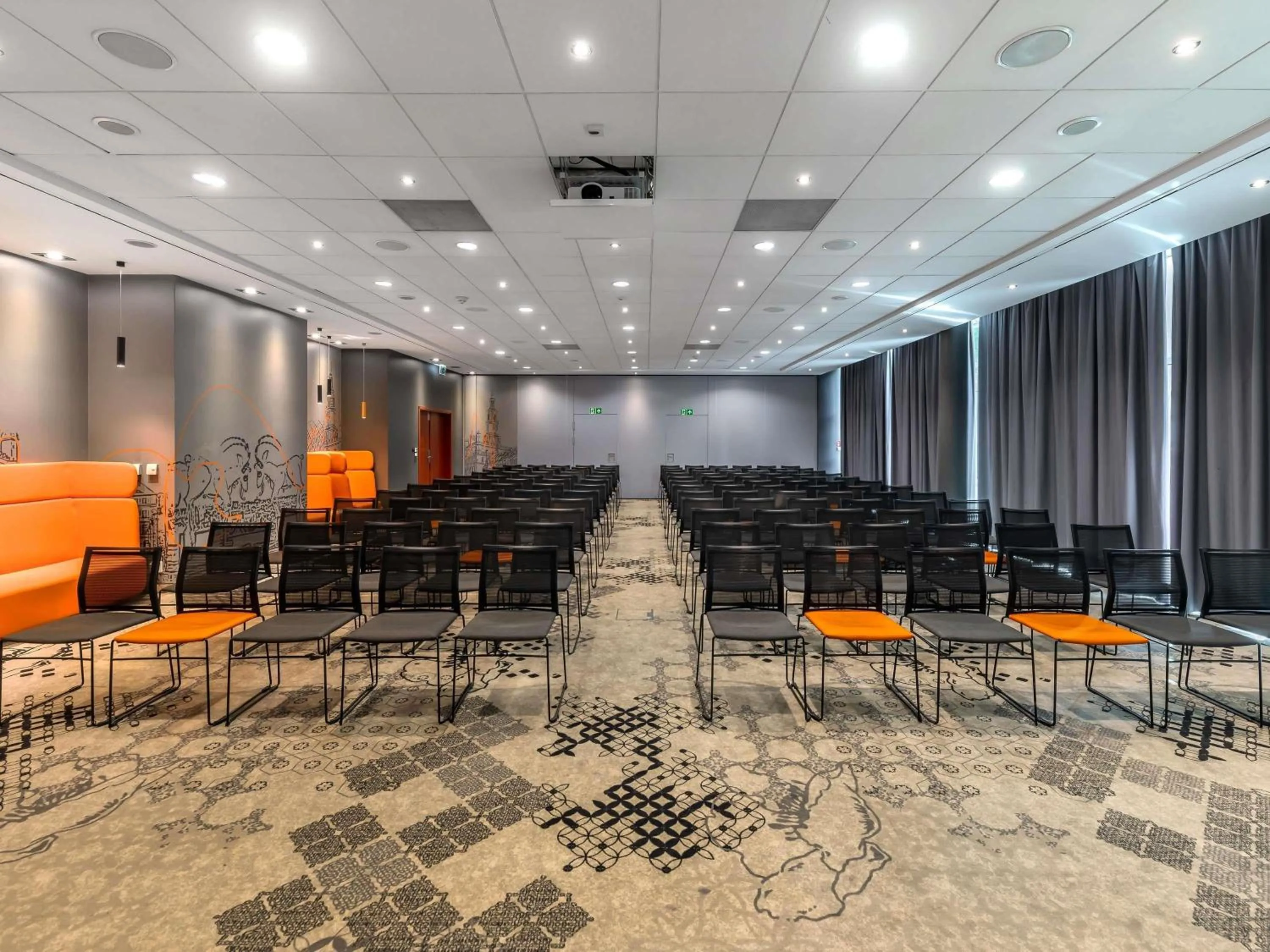 Meeting/conference room in Hotel Mercure Poznań Centrum