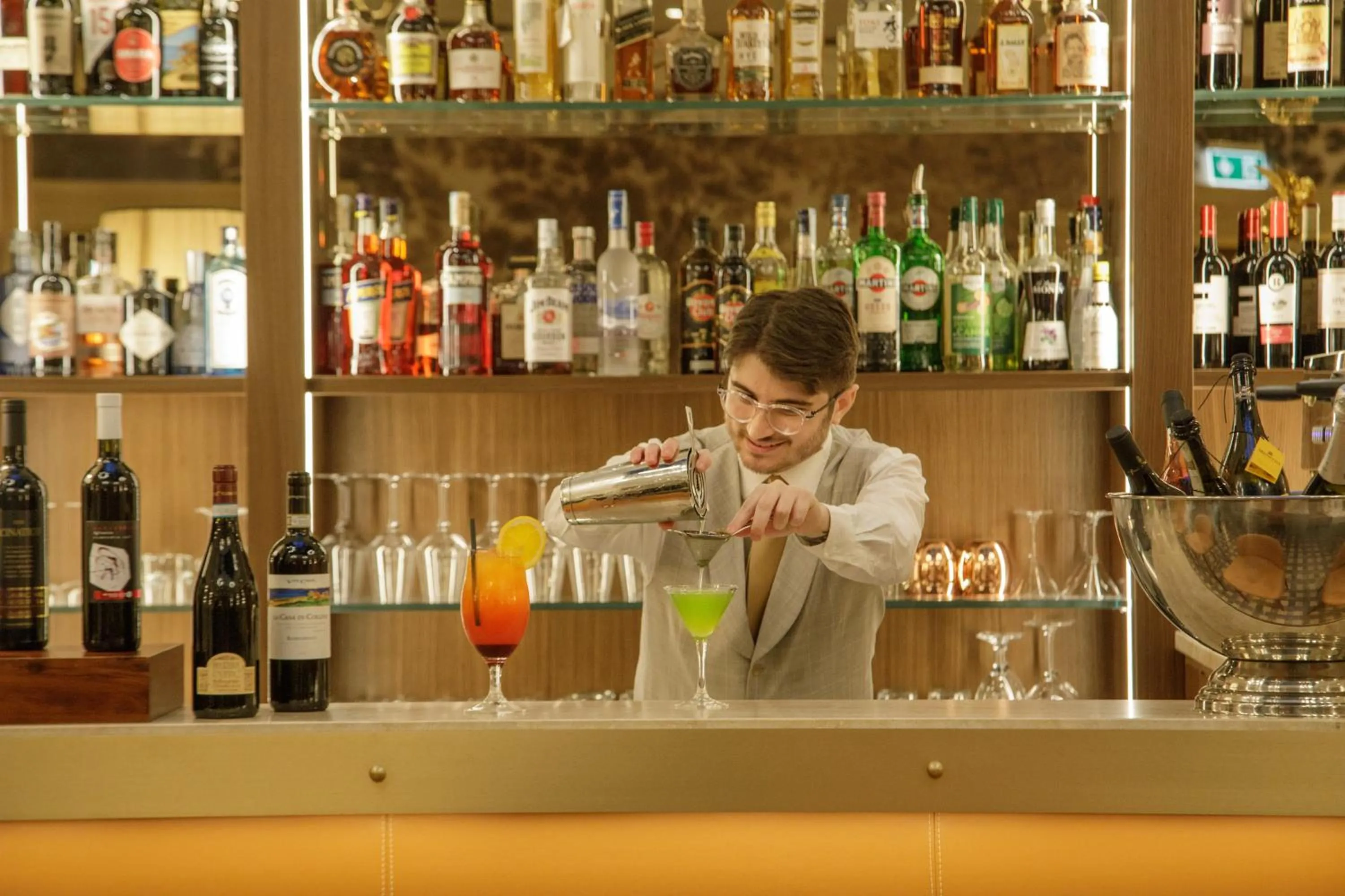 Lounge or bar in Hotel Imperiale by OMNIA hotels