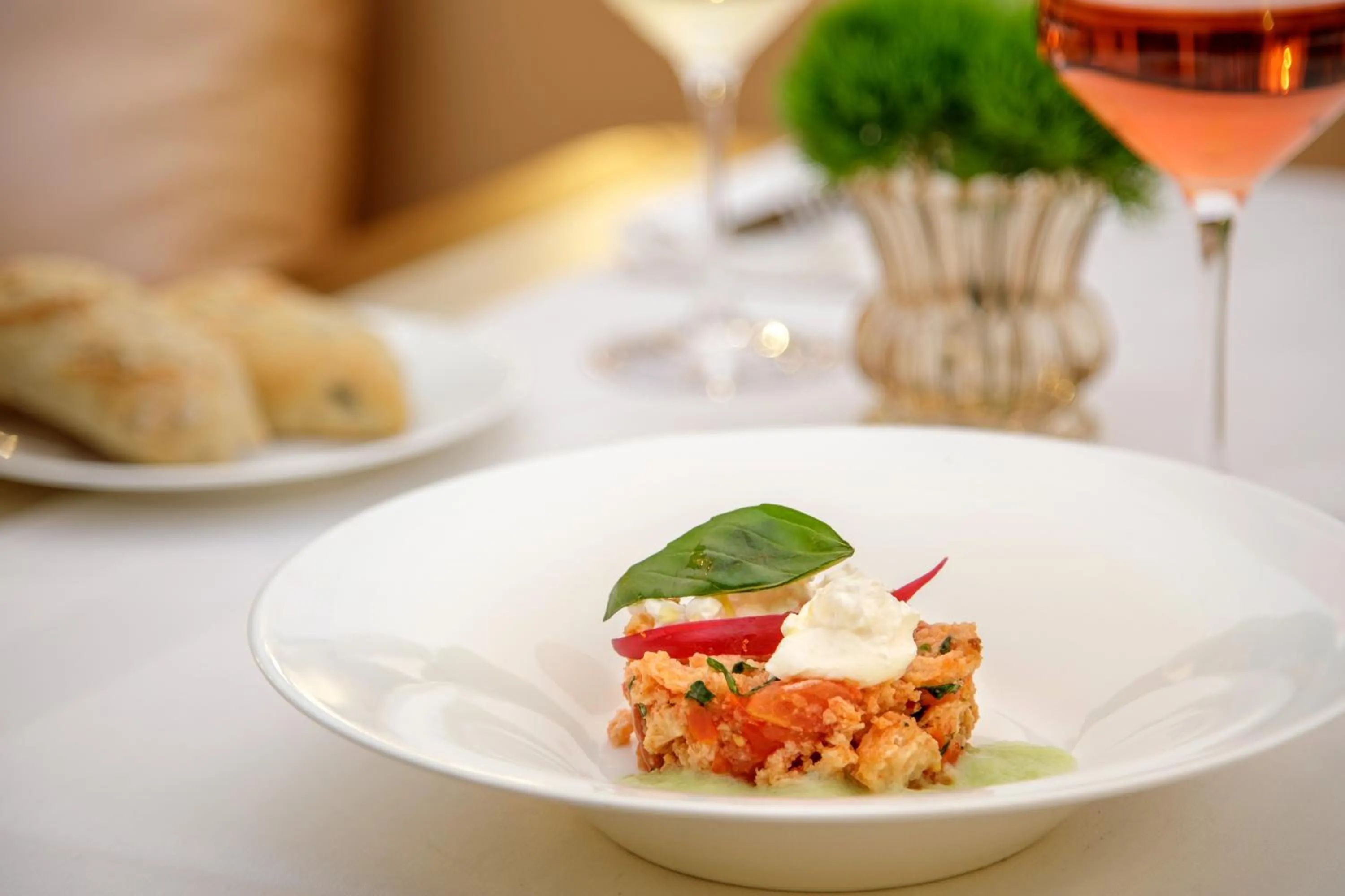 Restaurant/places to eat in Hotel Imperiale by OMNIA hotels