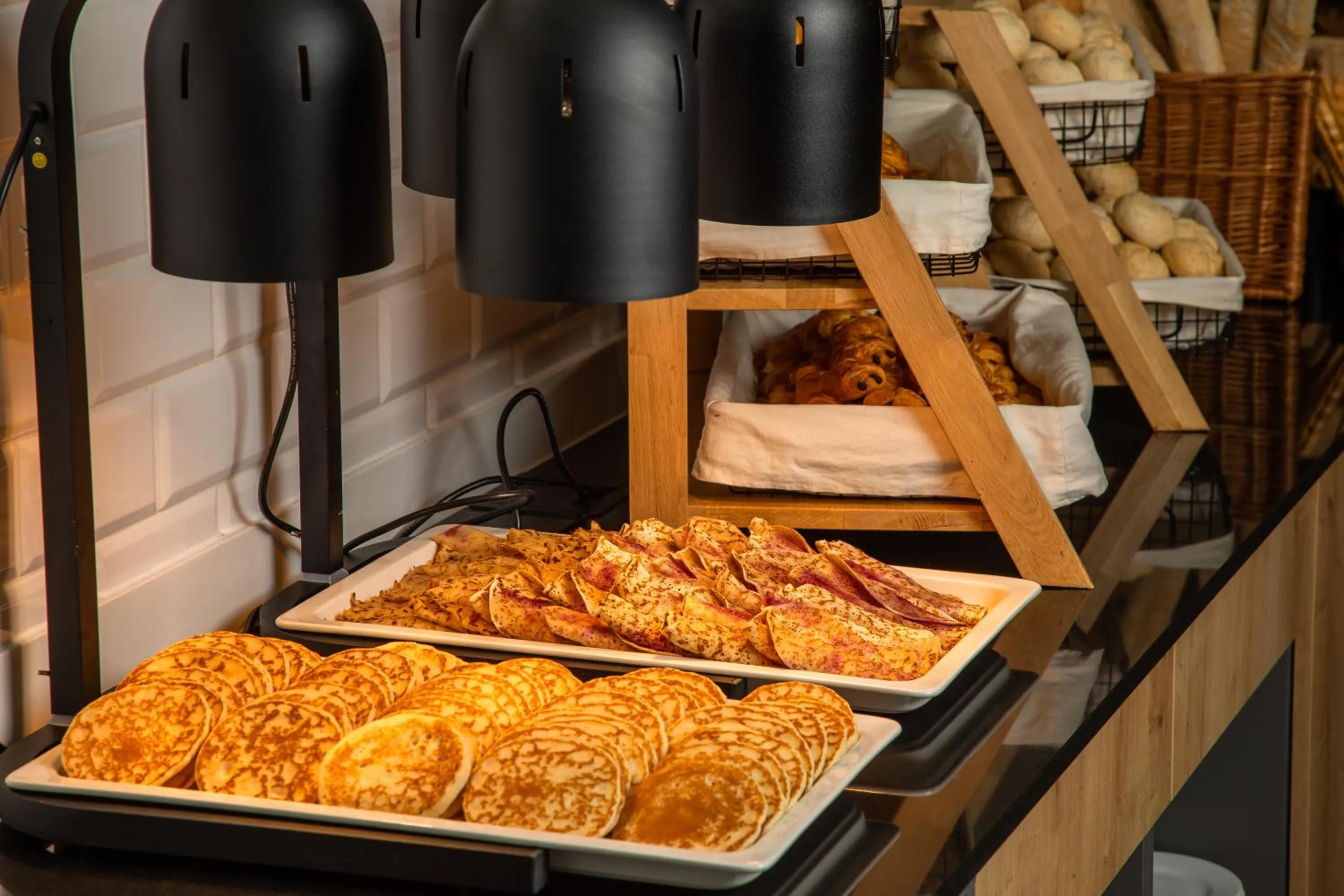 Breakfast in Novotel Kraków City West