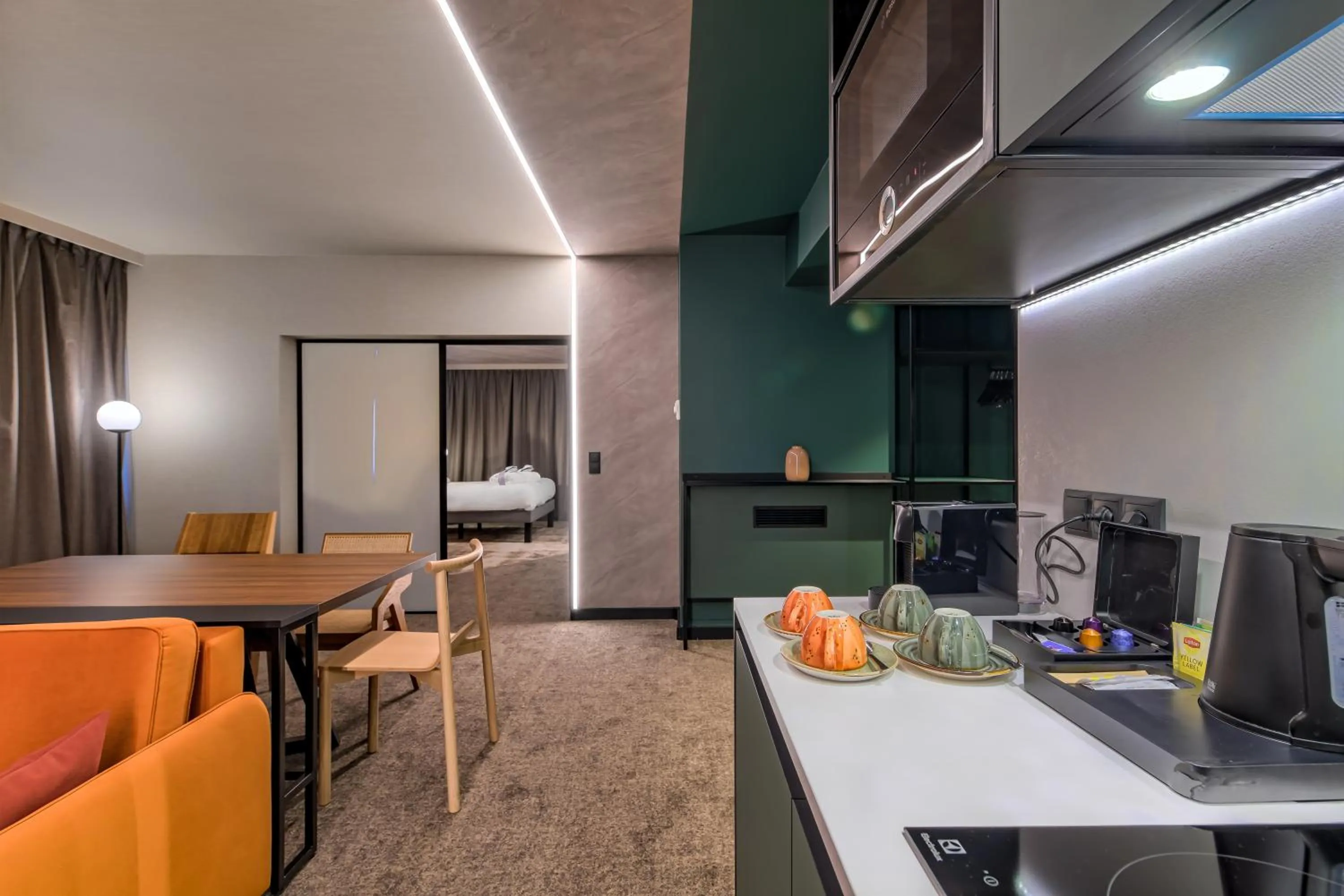 TV and multimedia in Novotel Kraków Centrum