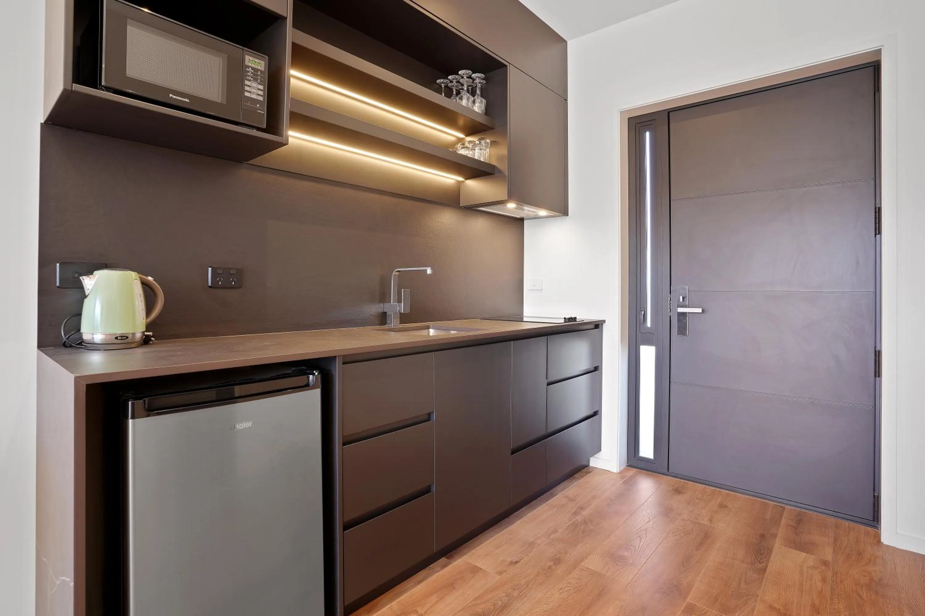 Kitchen or kitchenette in Grand Suites Lake Tekapo