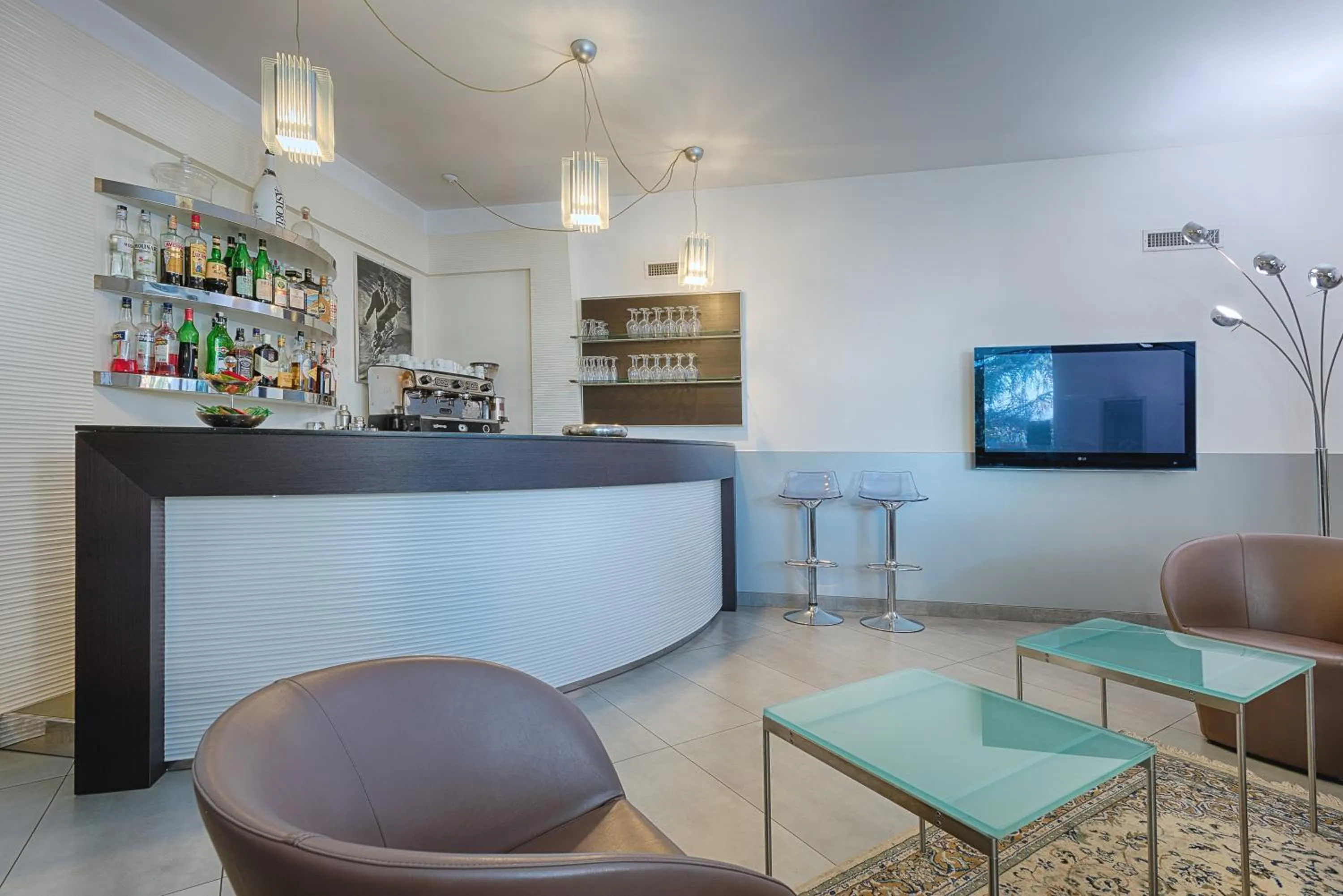 Lounge or bar in Continental Urban Art Hotel