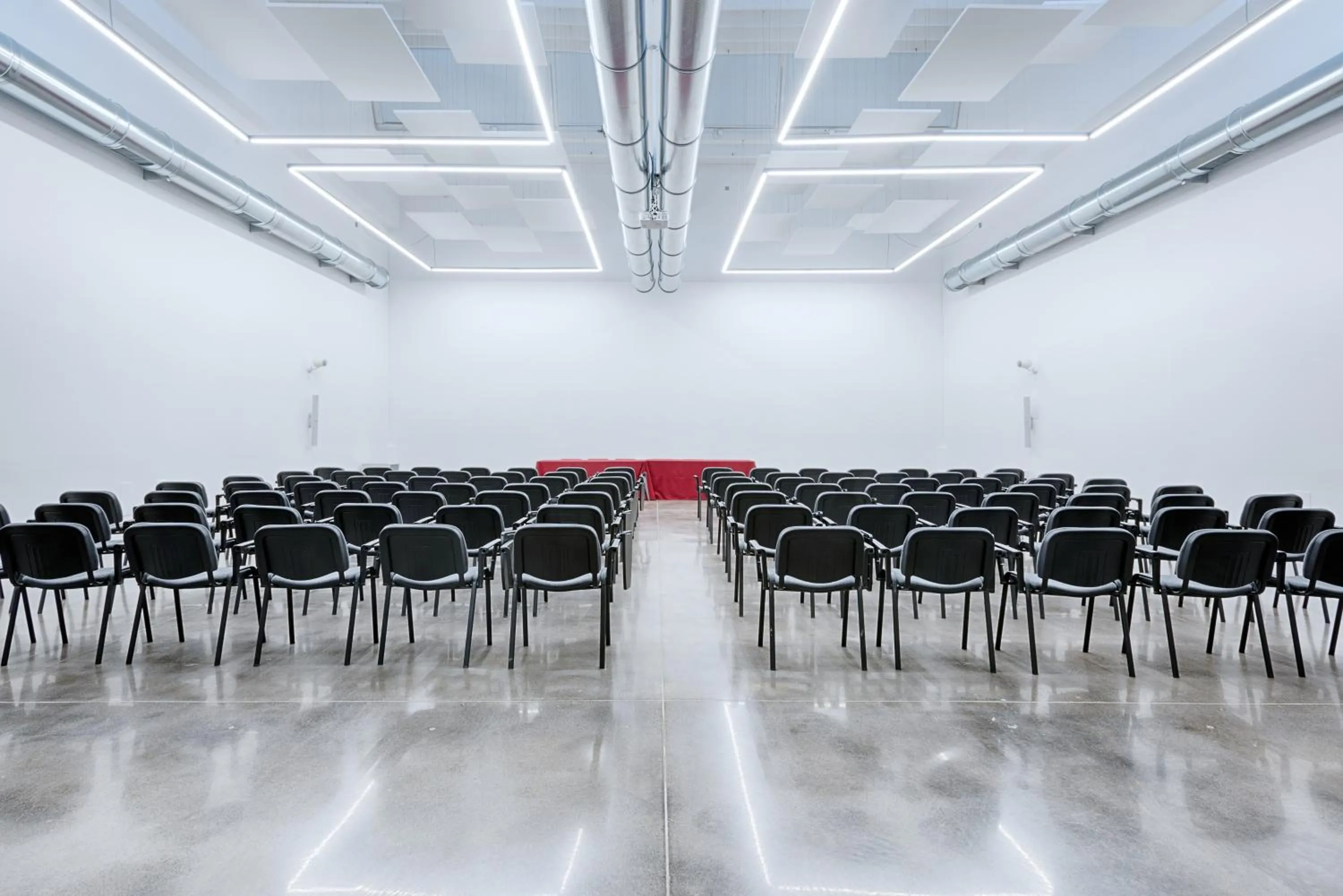 Meeting/conference room in Continental Urban Art Hotel
