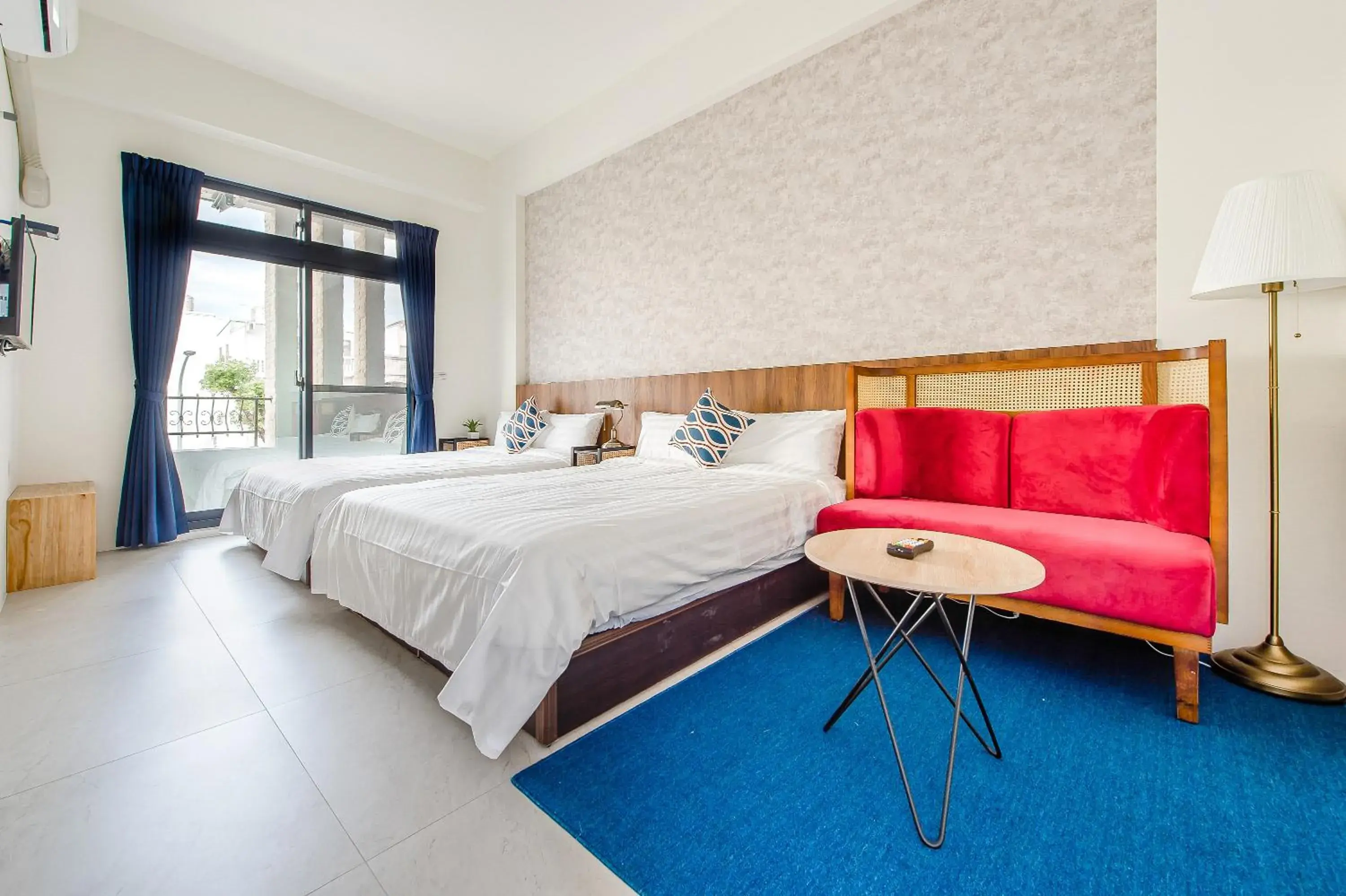 Deluxe Twin Room with Balcony in Choco Style Inn Deluxe Twin Room with Balcony in Choco Style Inn