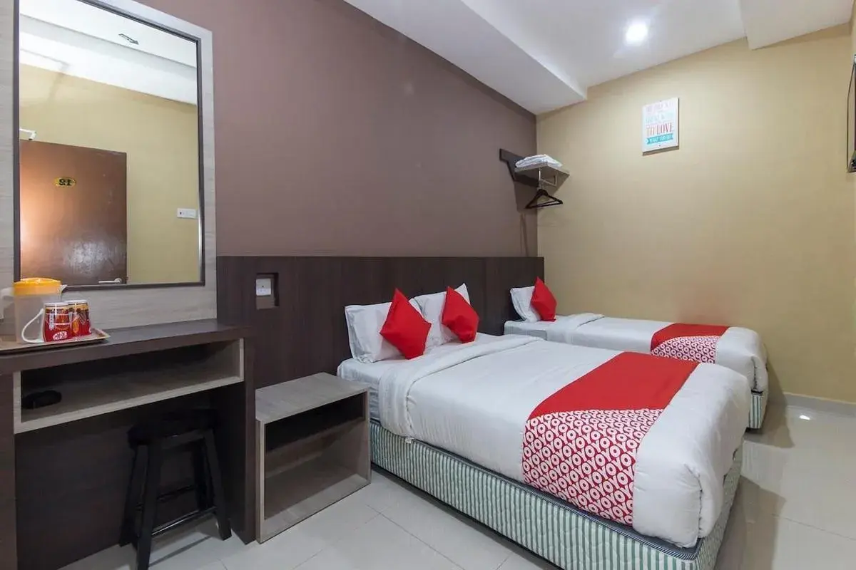 Superior Triple Room in Silibin Times Inn Hotel Superior Triple Room in Silibin Times Inn Hotel