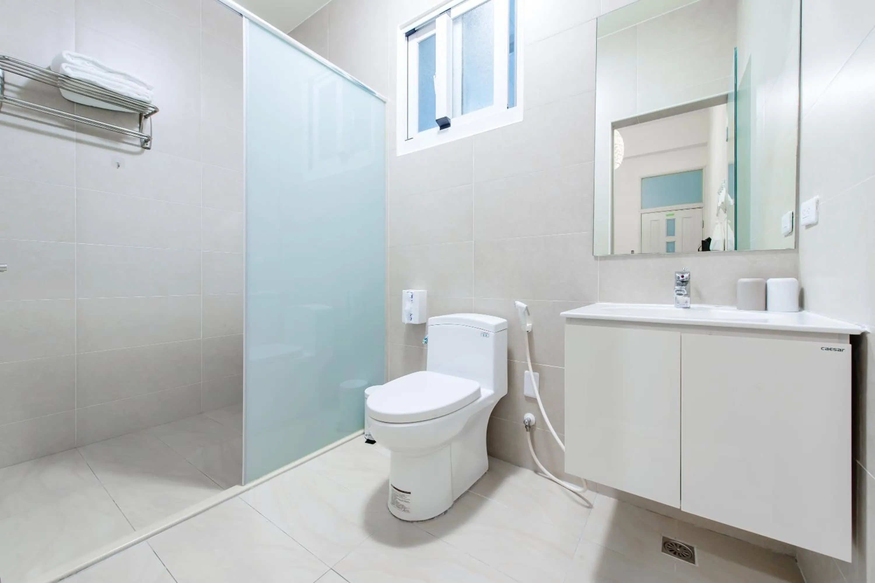 Shower in Taitung Yu Krung Smart Stay