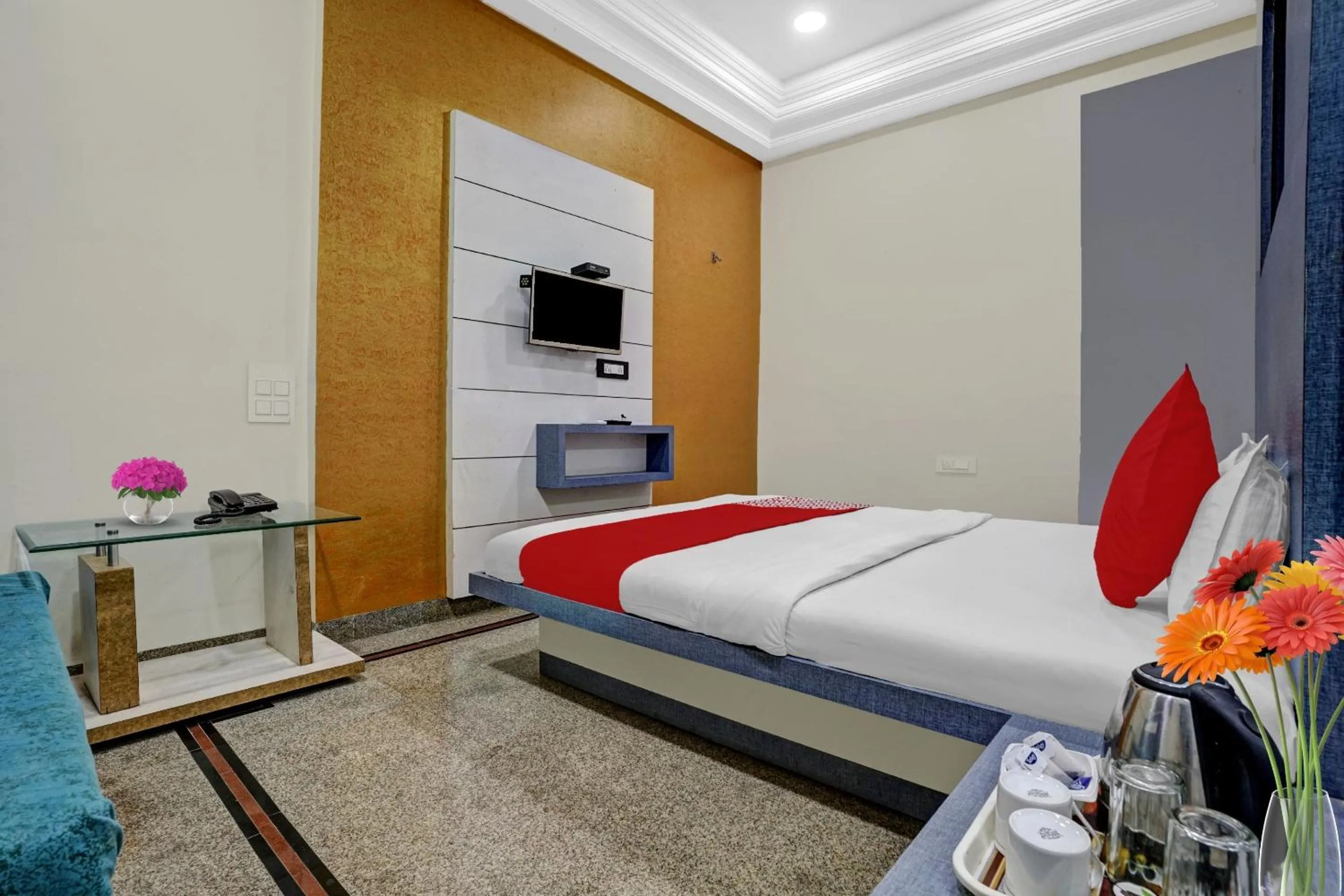 Bedroom, Bed in Hotel O Chhaya