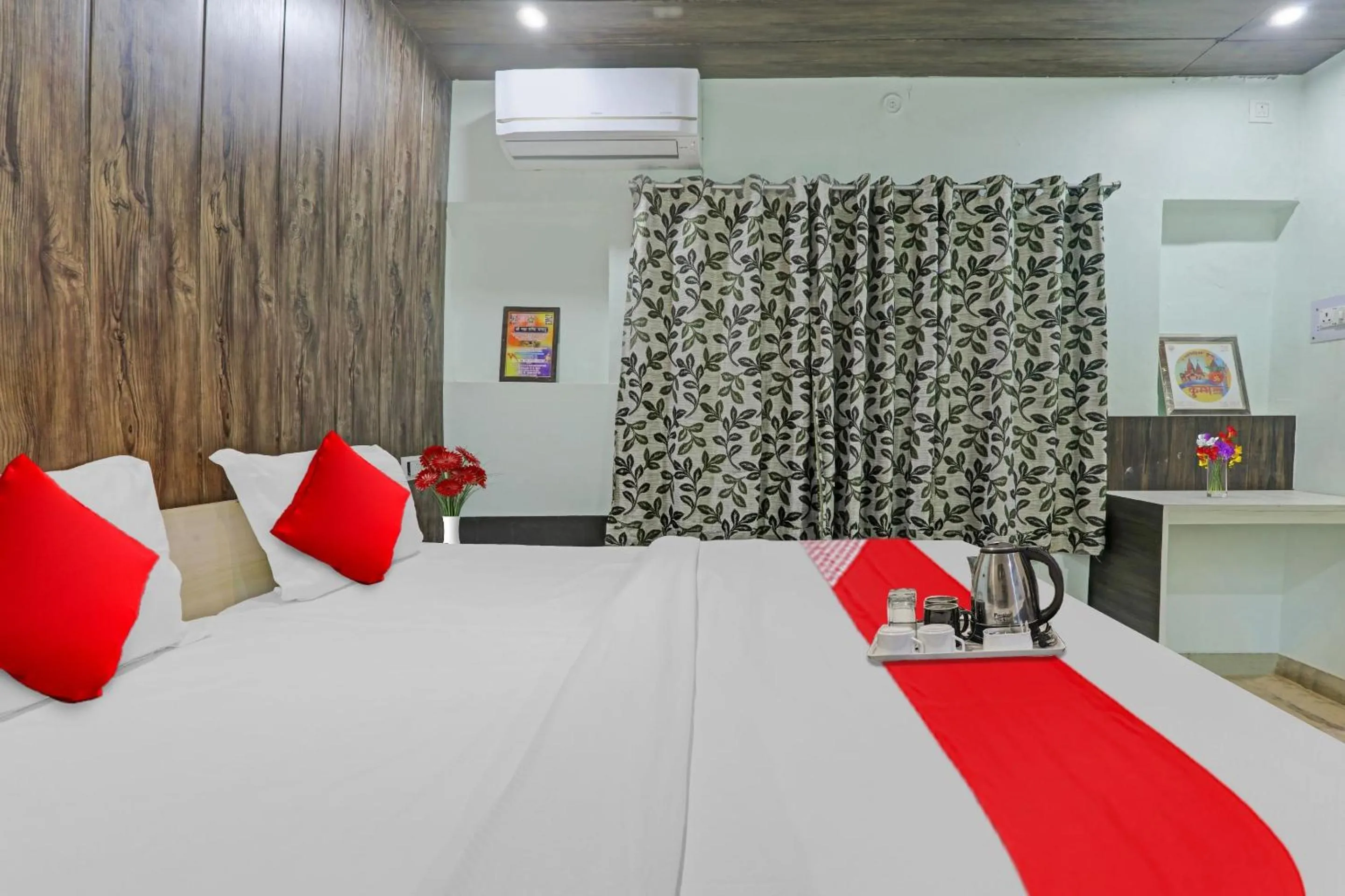 Bedroom in Hotel O Surbhi G House