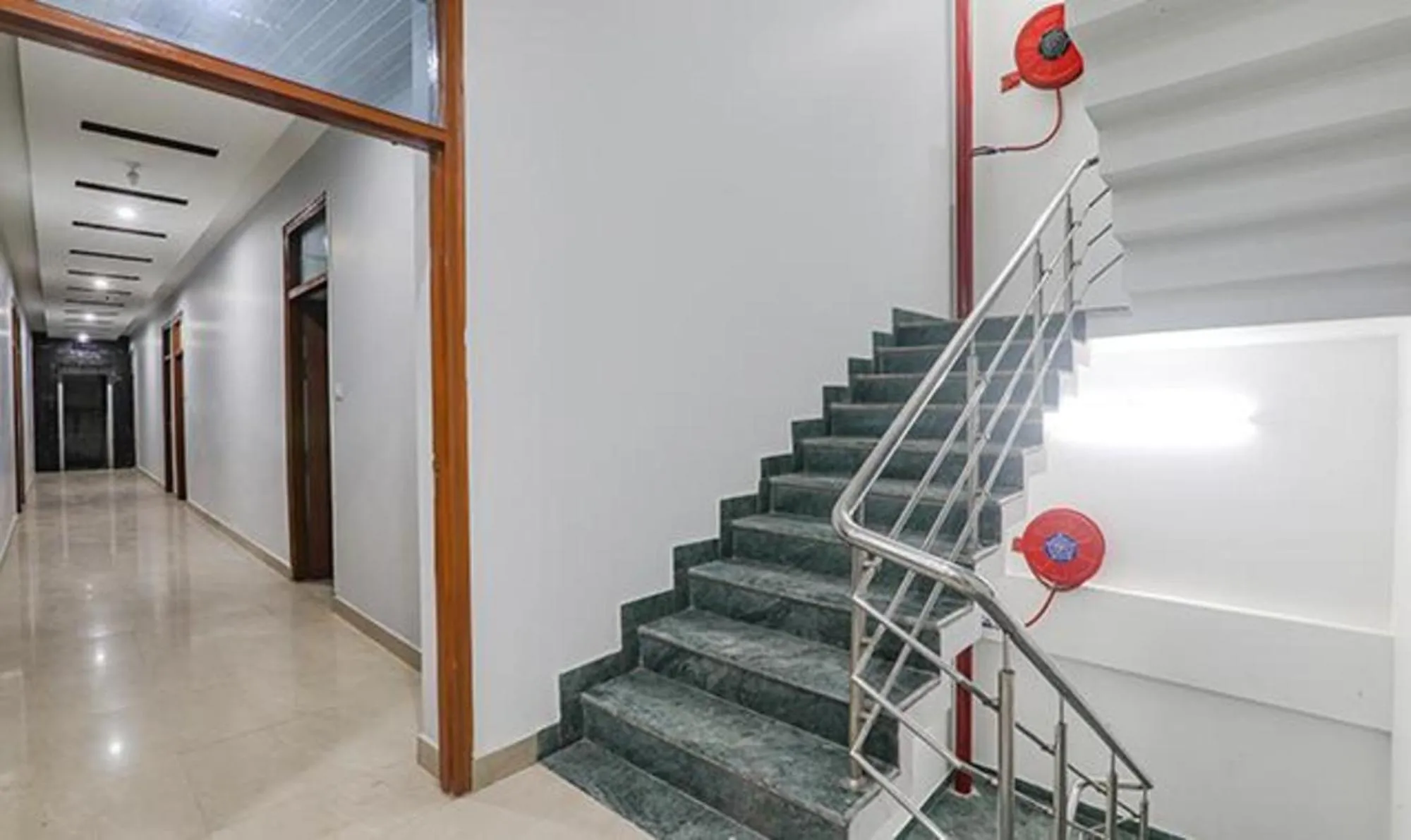 Lobby or reception in FabExpress North Inn