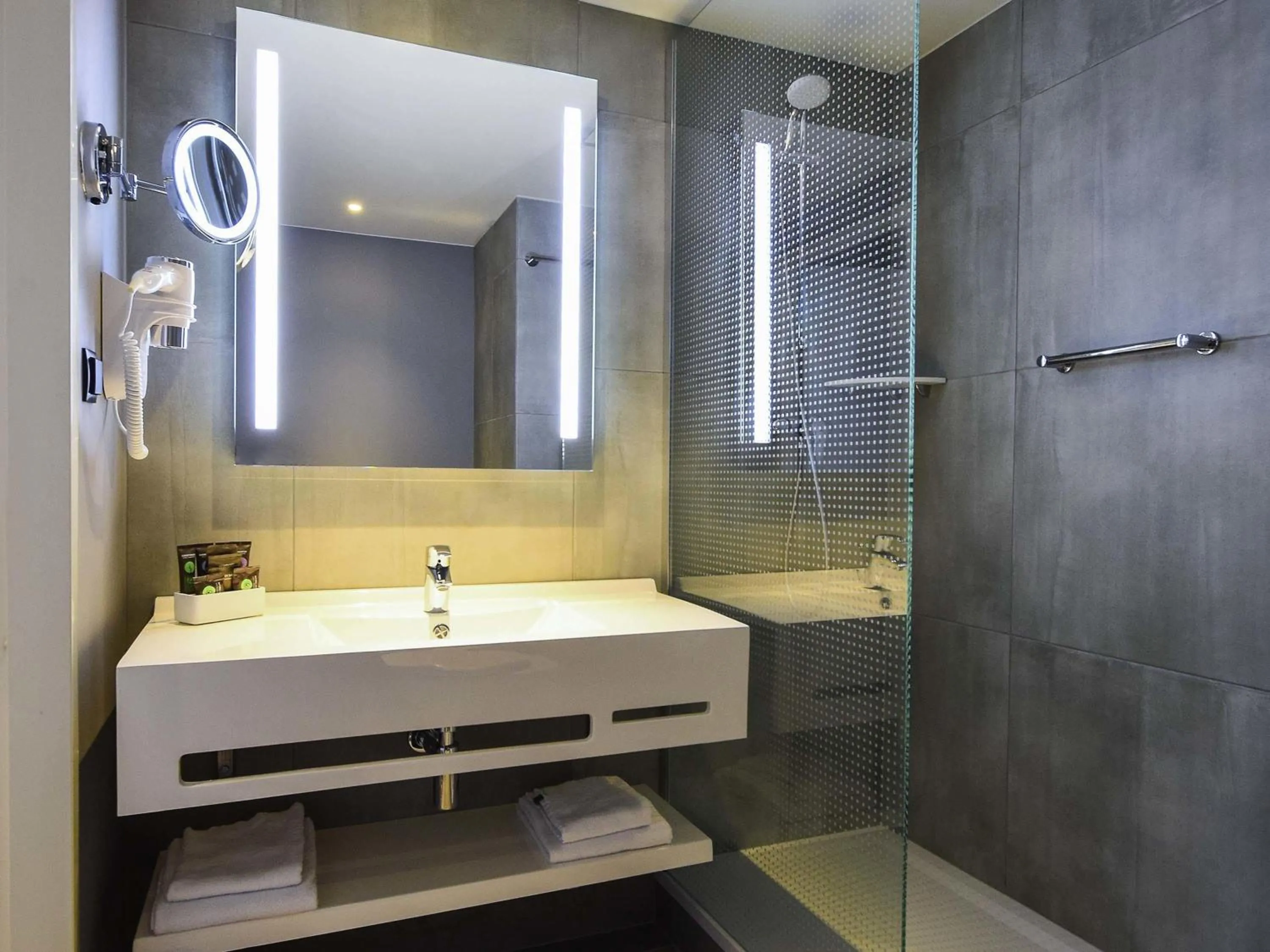 Bedroom in Novotel Szczecin Centrum