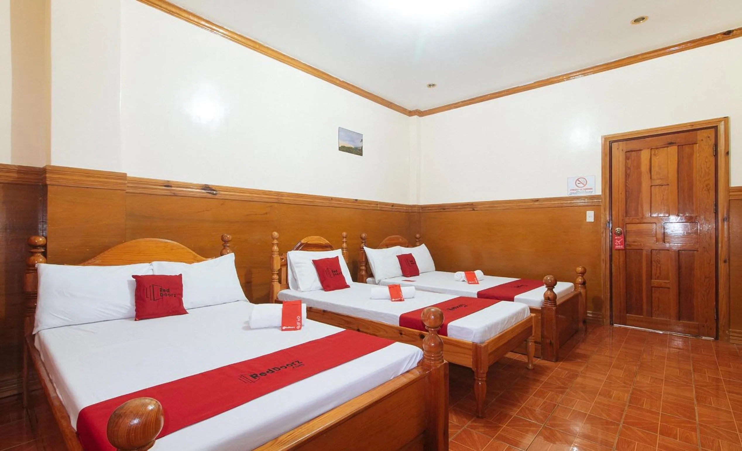 Bed in RedDoorz @ Sagada Sunrise View Homestay