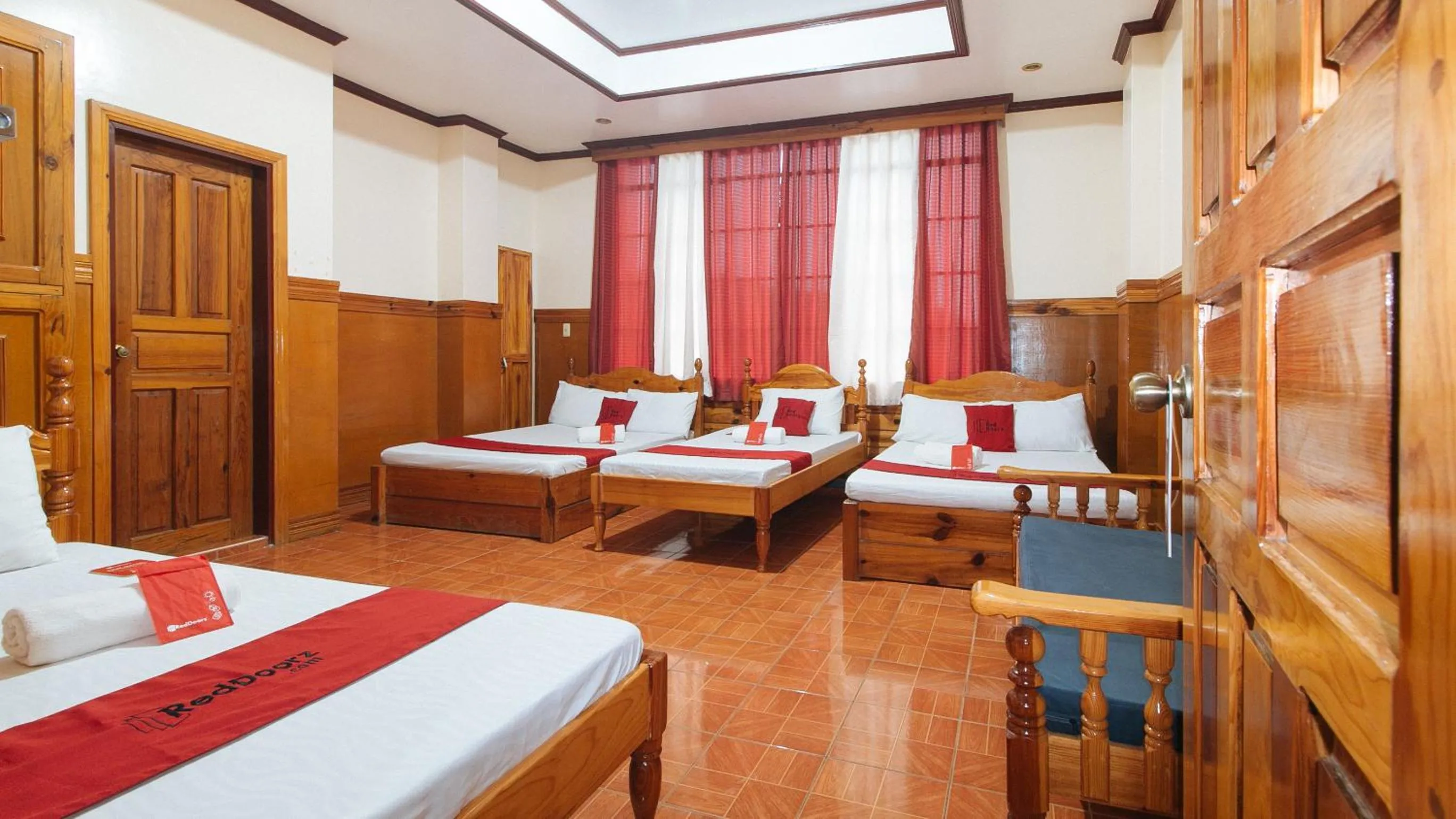 Photo of the whole room, Bed in RedDoorz @ Sagada Sunrise View Homestay