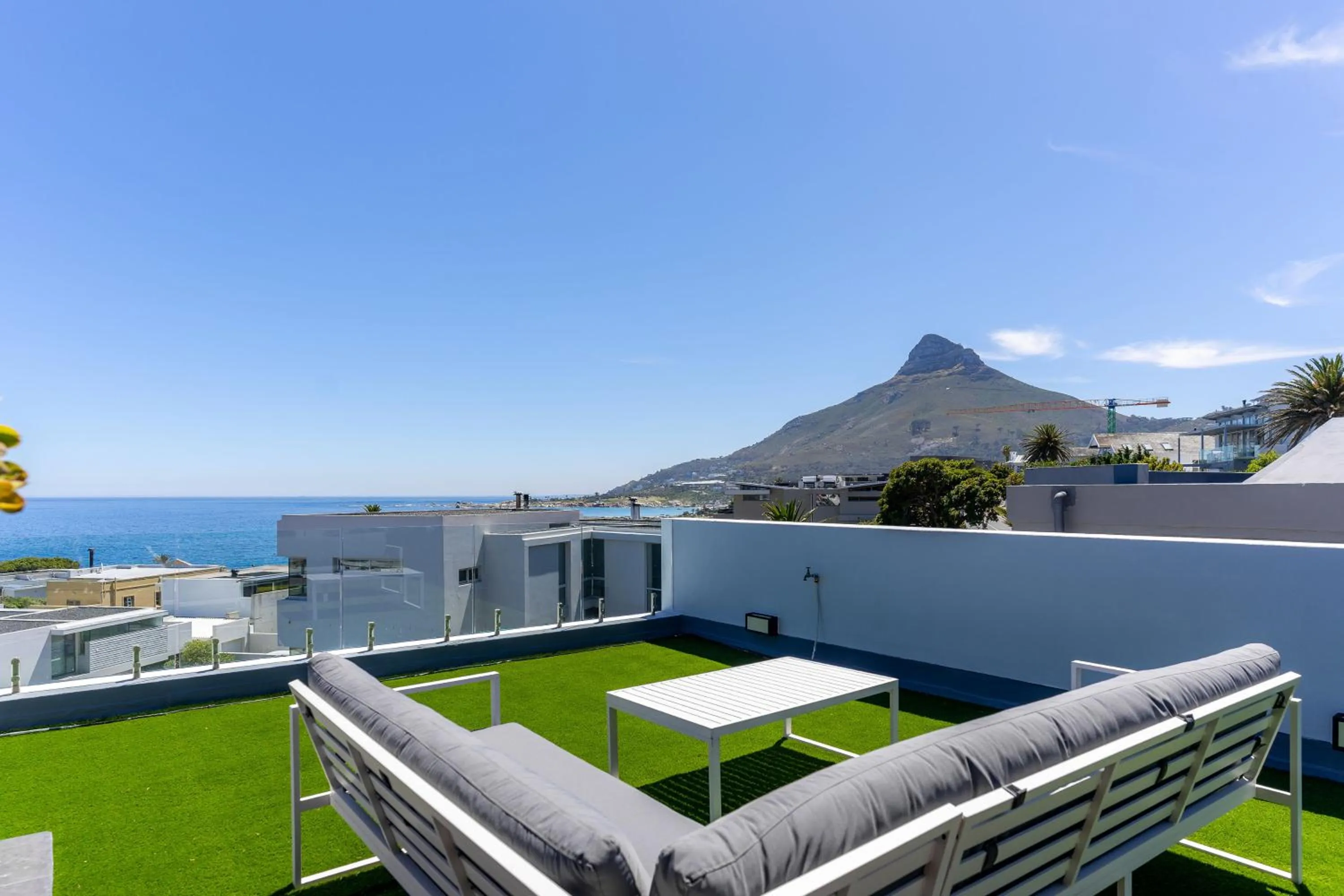 Montanha Villa - Camps Bay