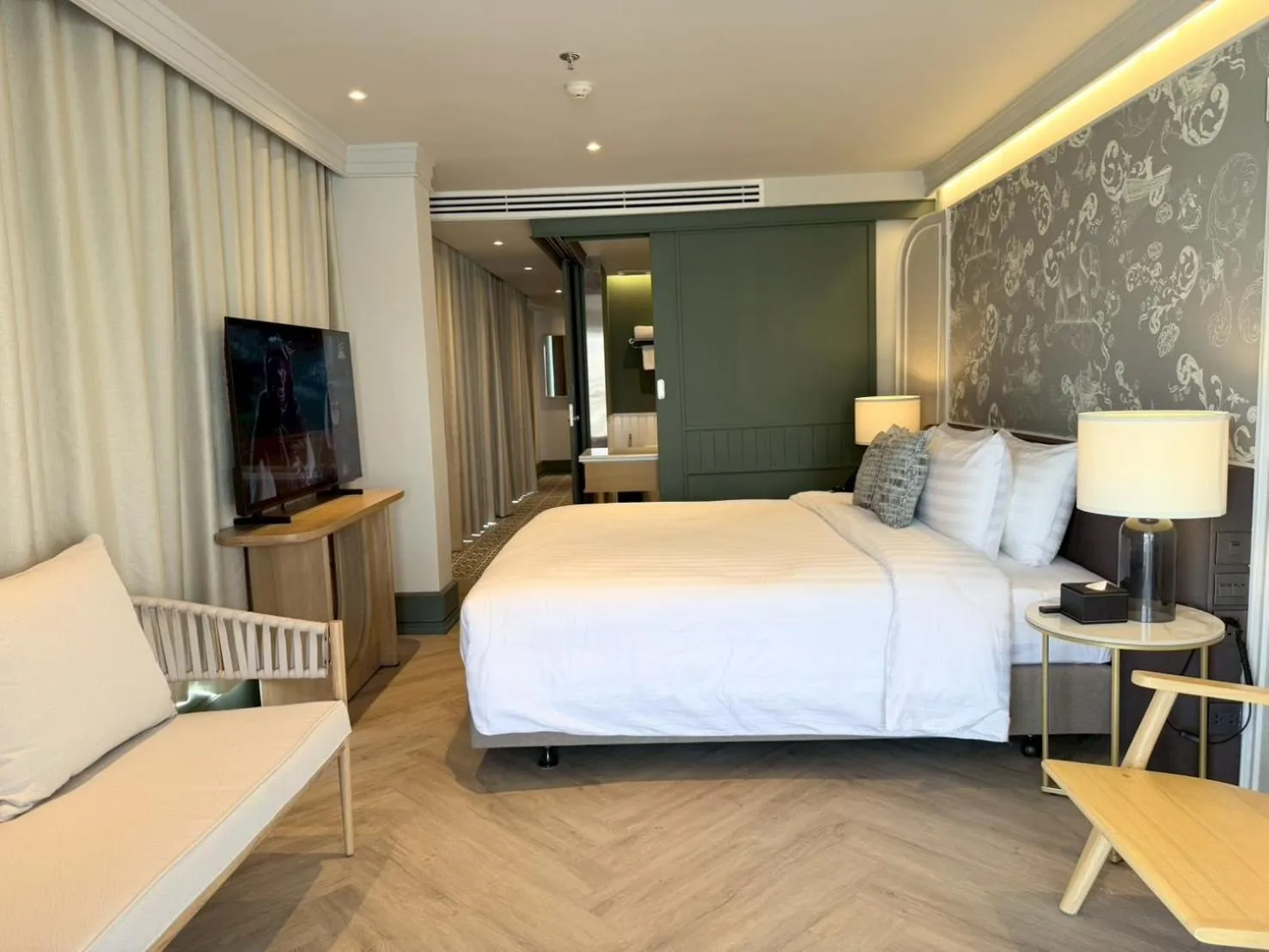 Bed in The Quarter Chaophraya by UHG