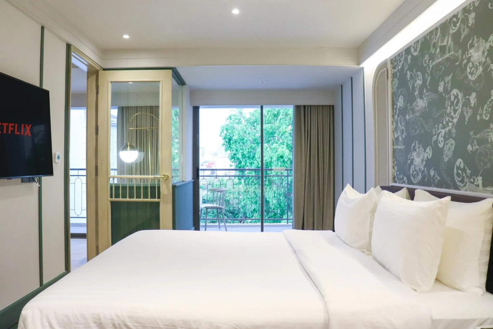 Bed in The Quarter Chaophraya by UHG