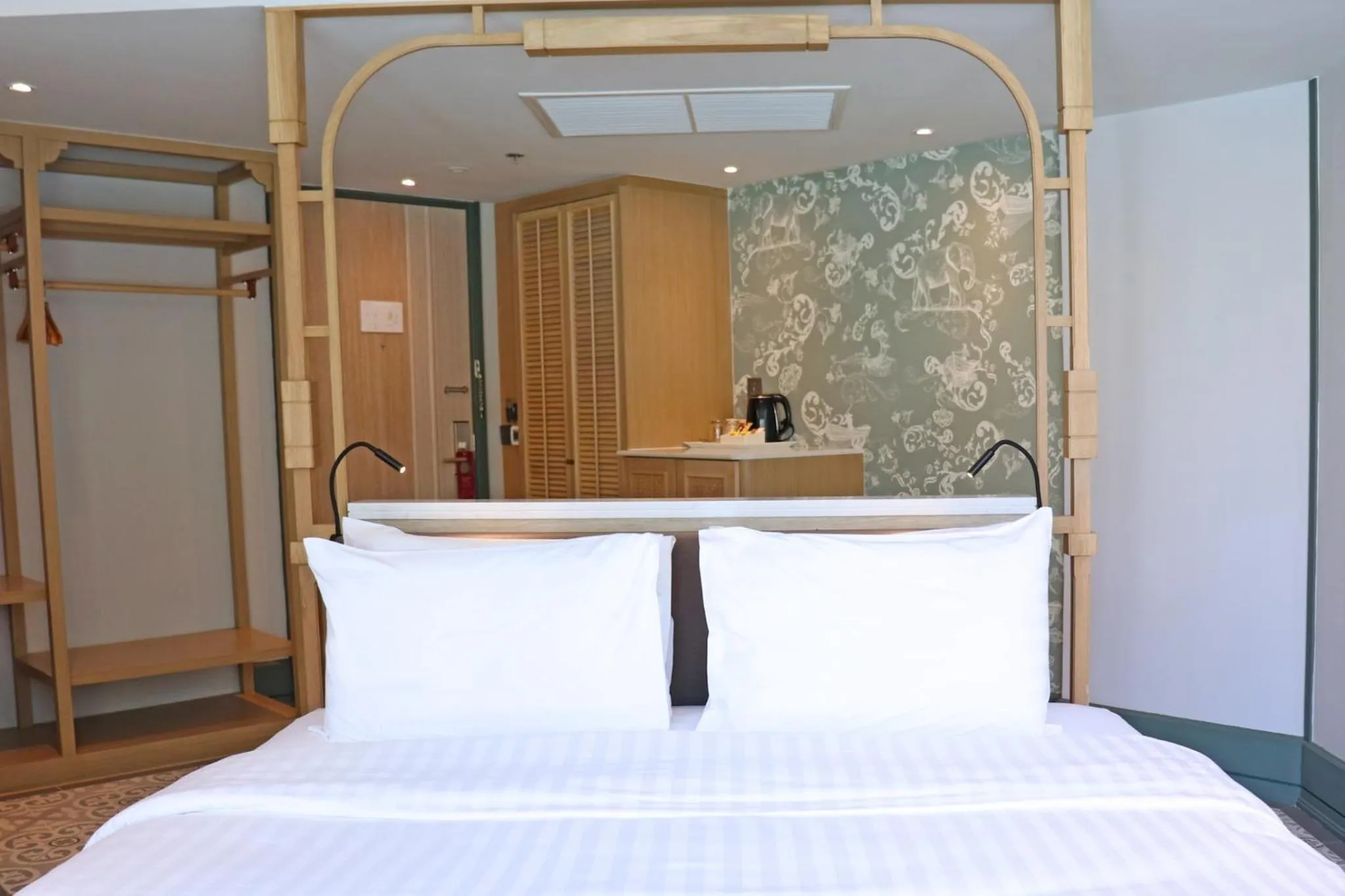 Bed in The Quarter Chaophraya by UHG
