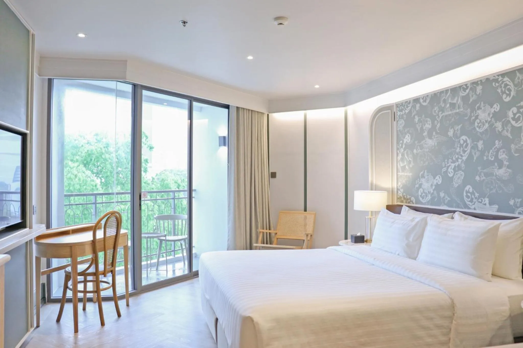Bed in The Quarter Chaophraya by UHG