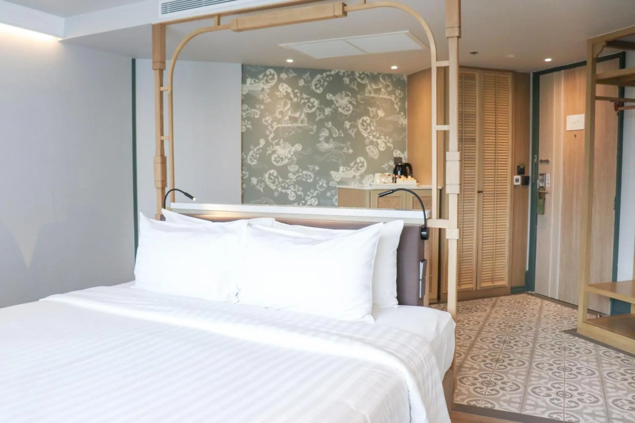 Bed in The Quarter Chaophraya by UHG