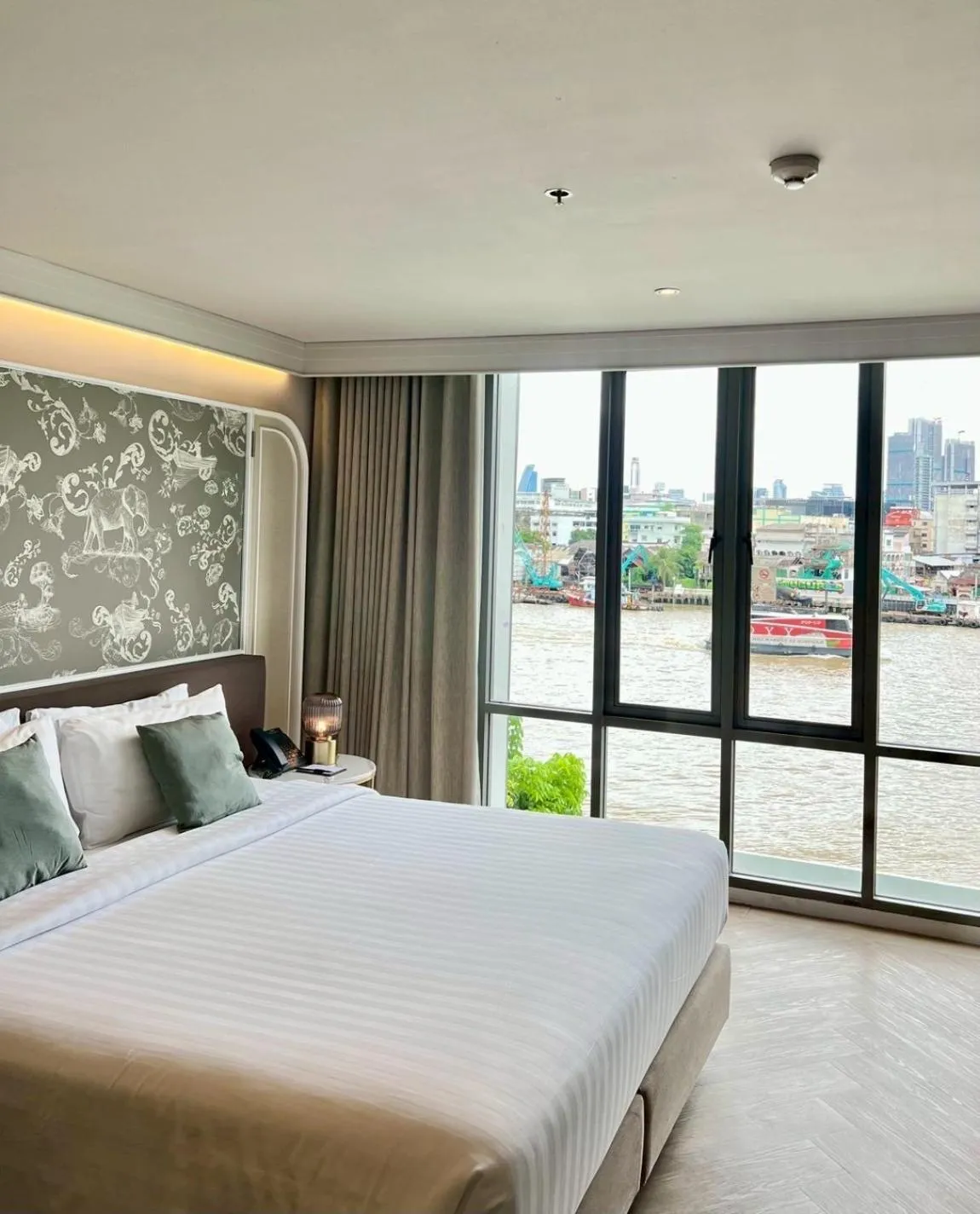 Bed in The Quarter Chaophraya by UHG