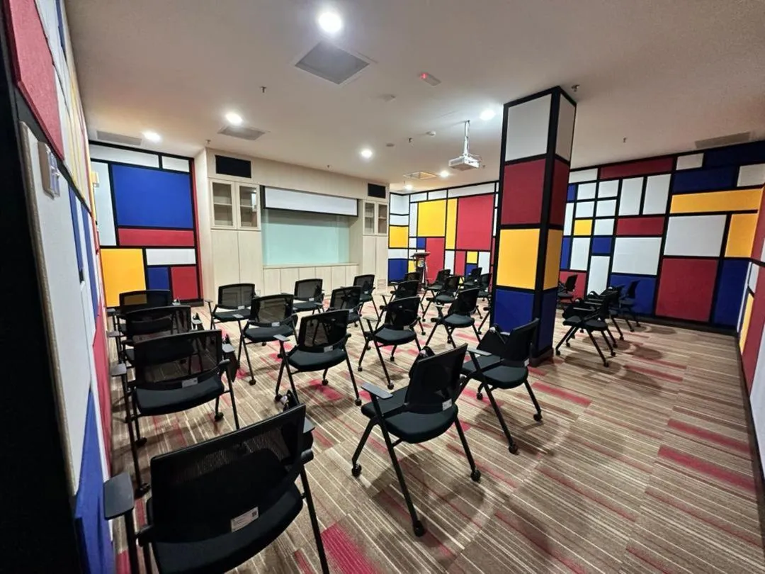 Meeting/conference room in Zecon Hotel