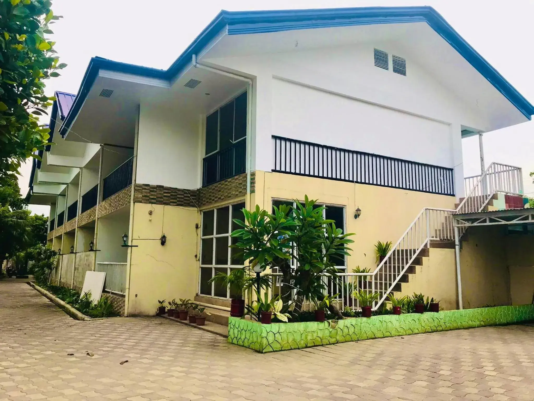 WJV INN Marigondon WJV INN Marigondon