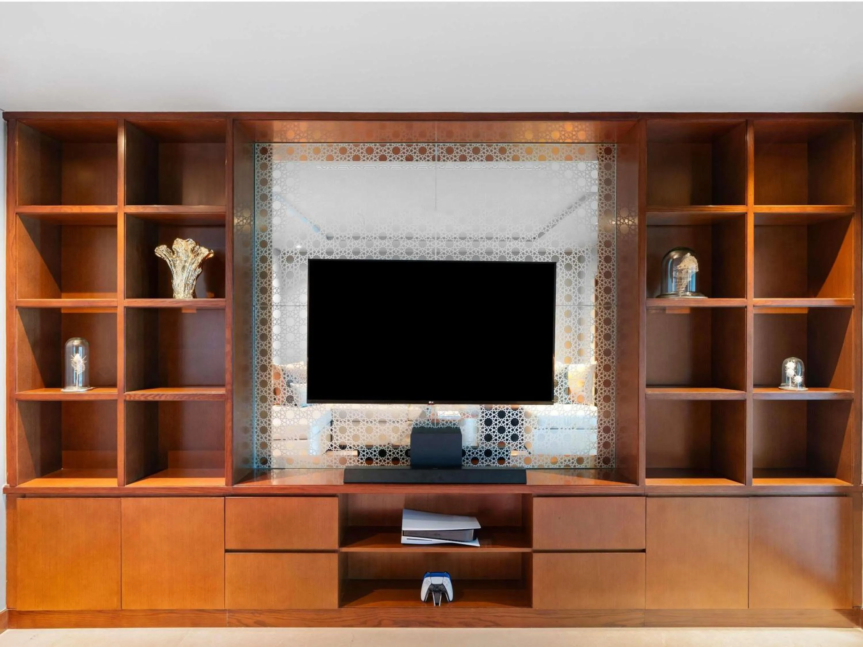 Bedroom in Rixos Marina Abu Dhabi