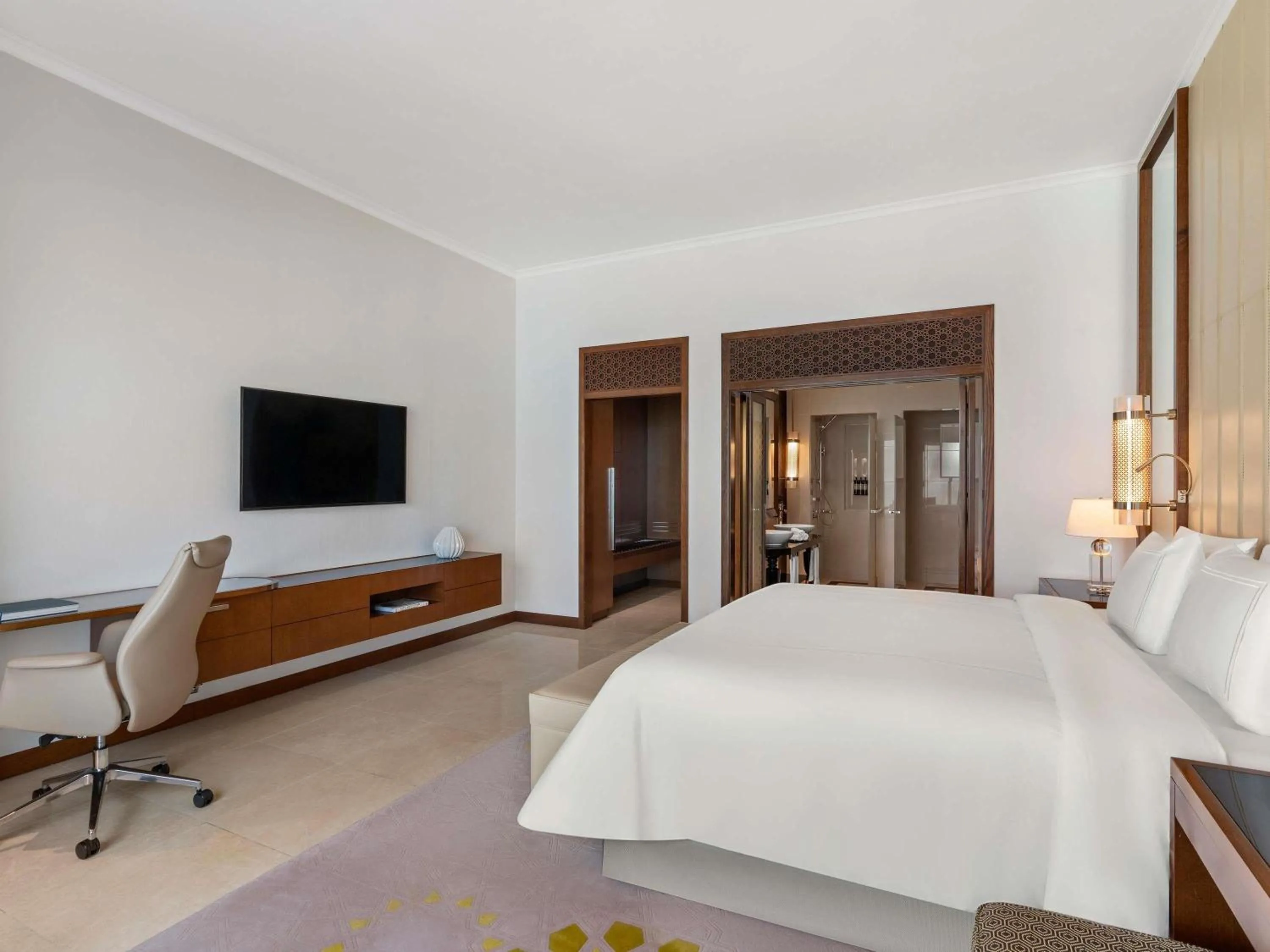 Bedroom, Bed in Rixos Marina Abu Dhabi
