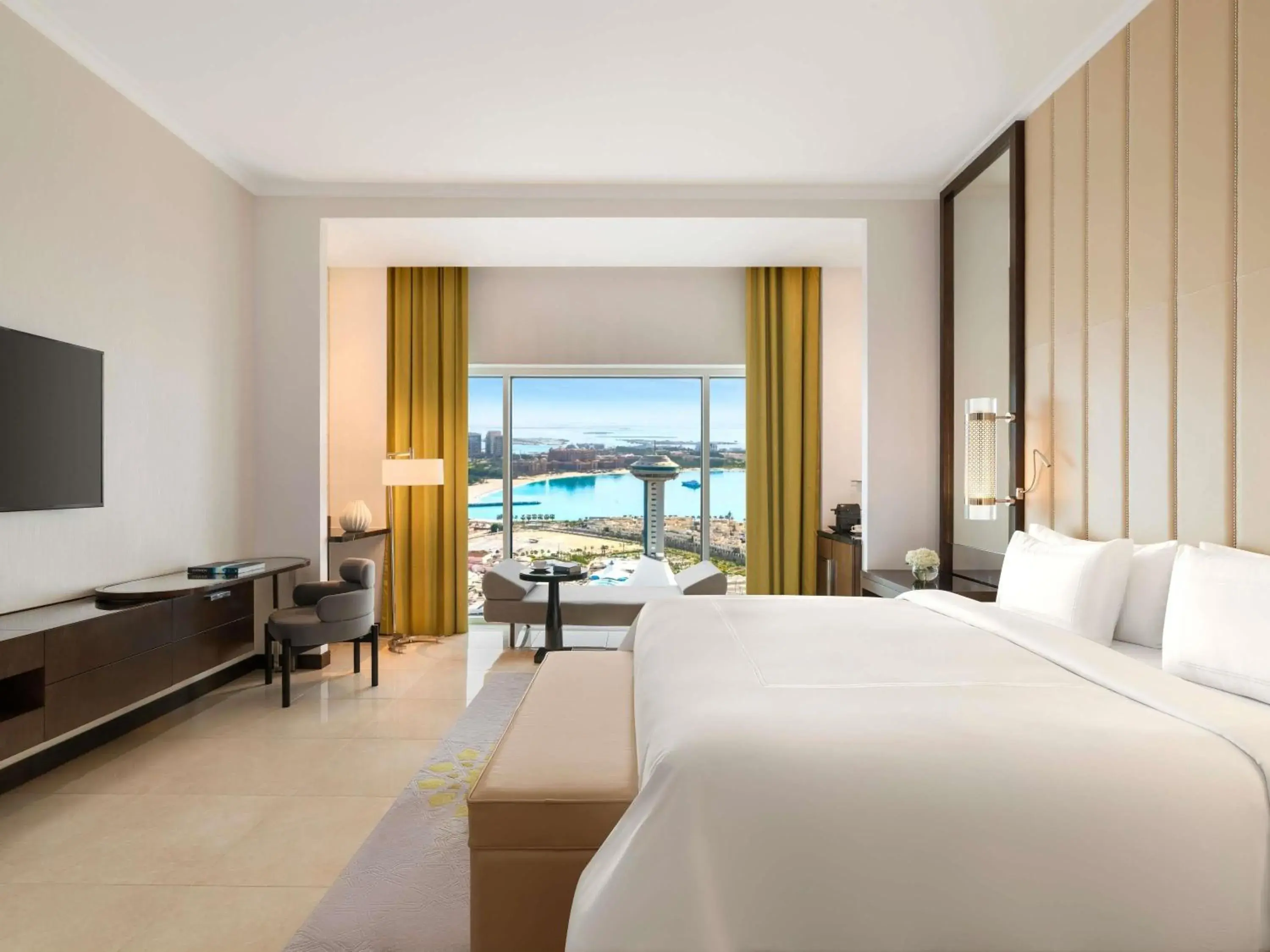 Deluxe Room with Corniche View in Rixos Marina Abu Dhabi Deluxe Room with Corniche View in Rixos Marina Abu Dhabi
